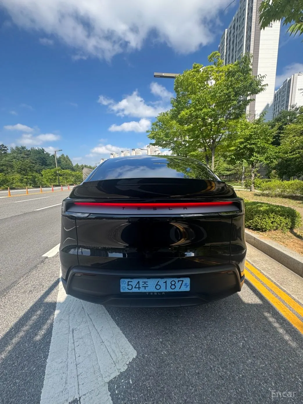 Tesla Model Y превью 4