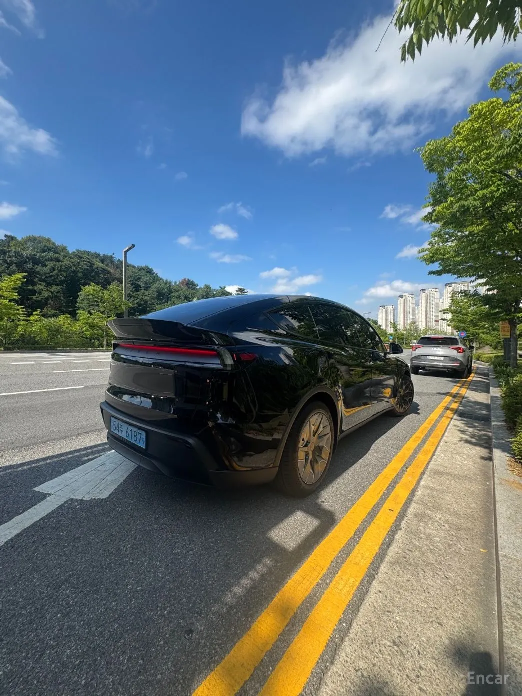 Tesla Model Y превью 5