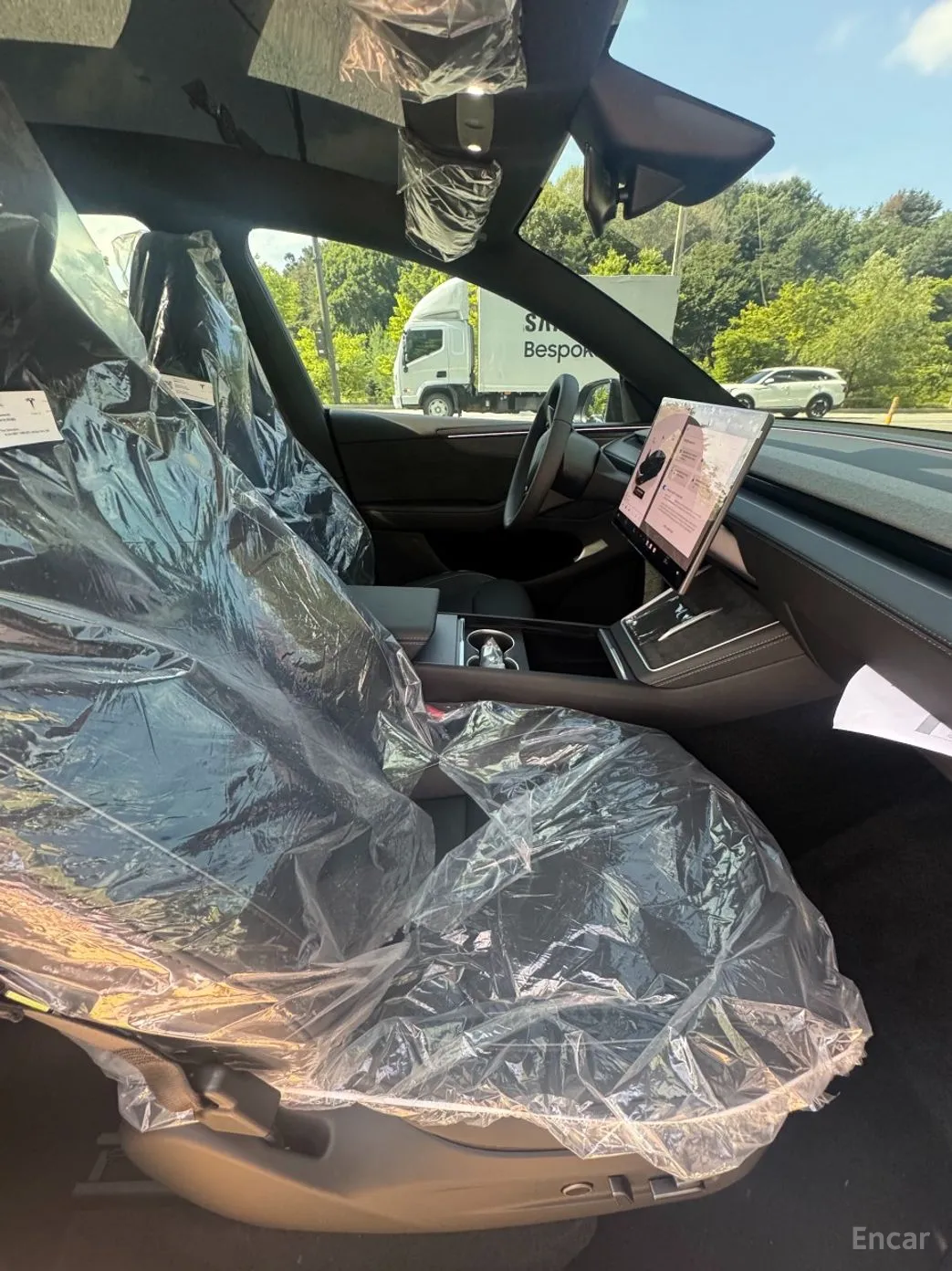 Tesla Model Y превью 6