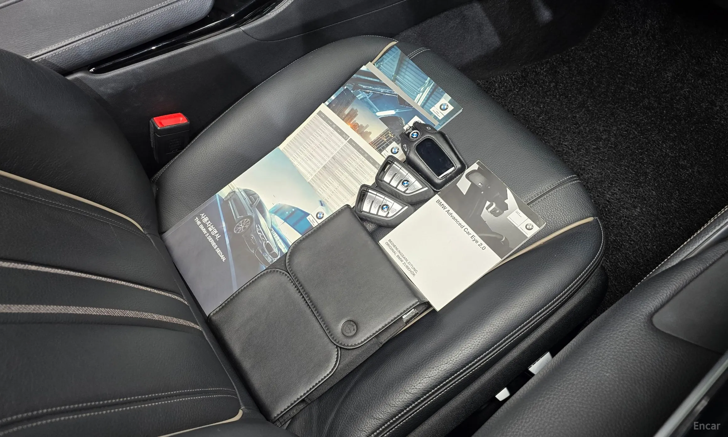 BMW 5 Series (G30) превью 19