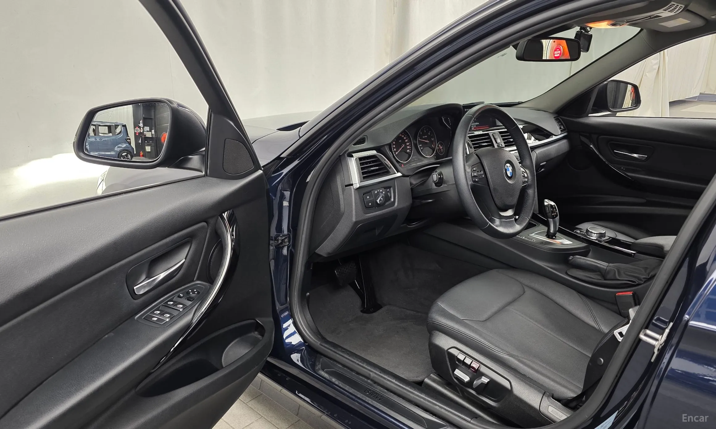 BMW 3 Series (F30) превью 10