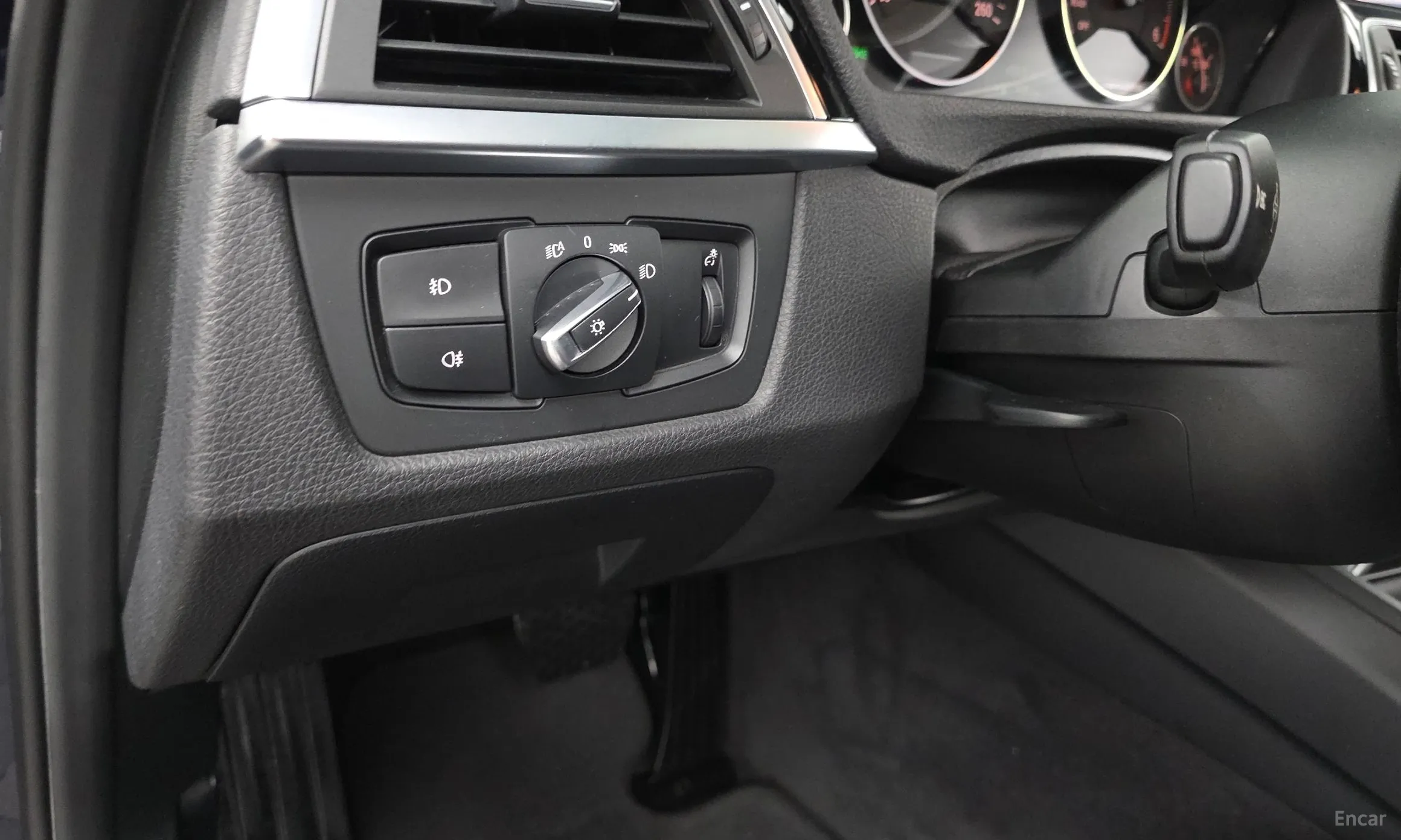 BMW 3 Series (F30) превью 17