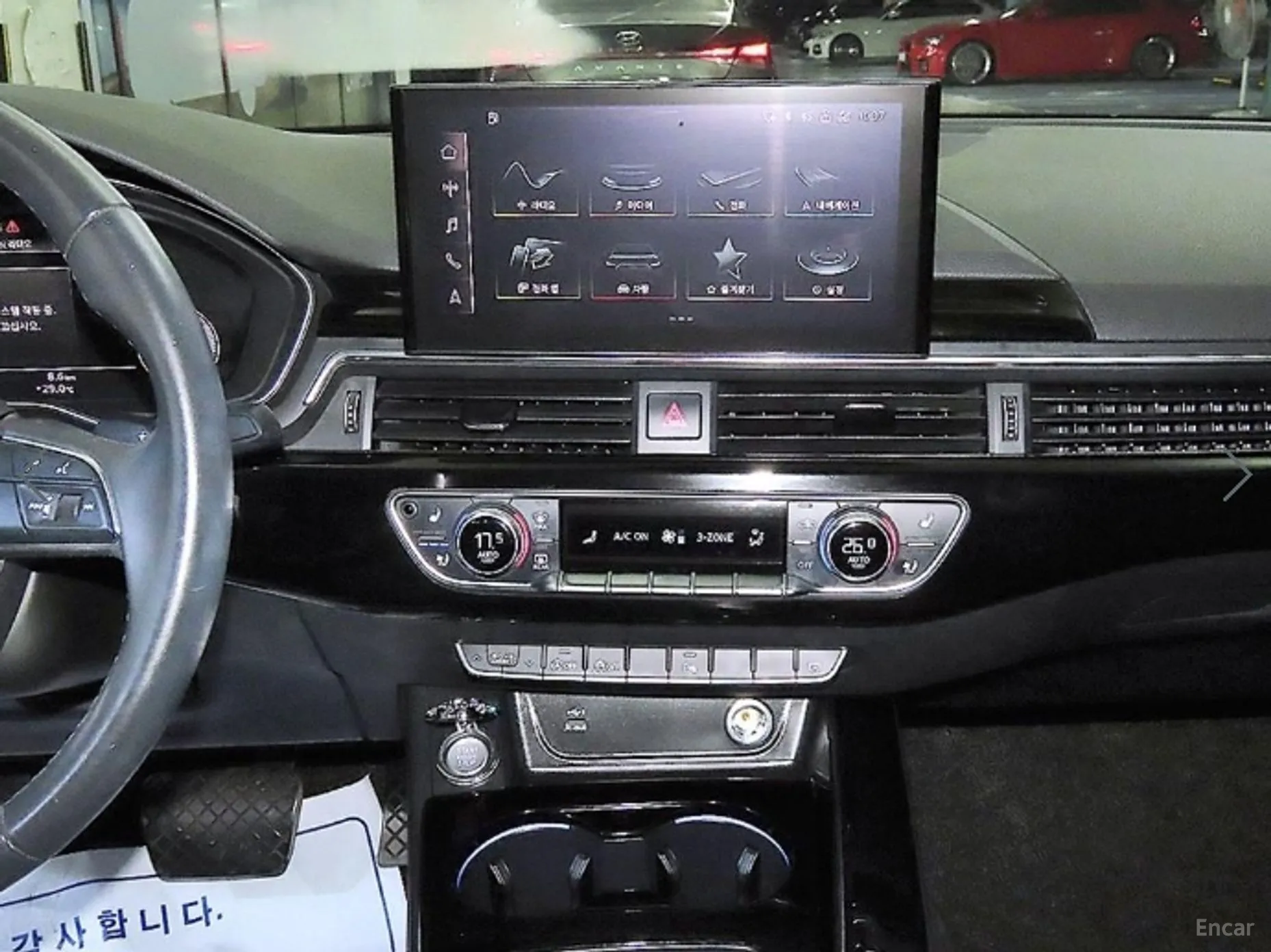 Audi A4 (B9) превью 11