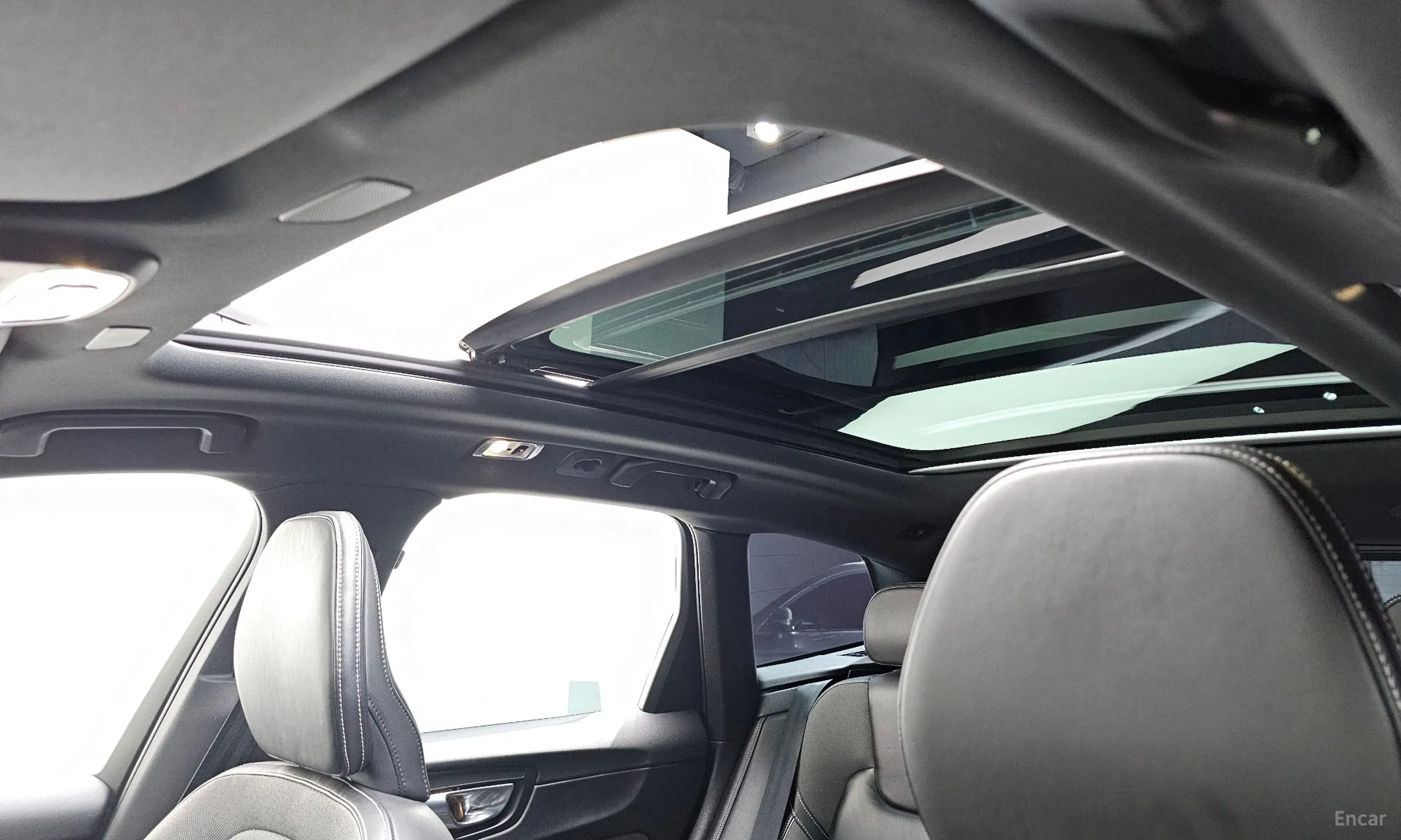 Volvo XC60 Gen 2 превью 18