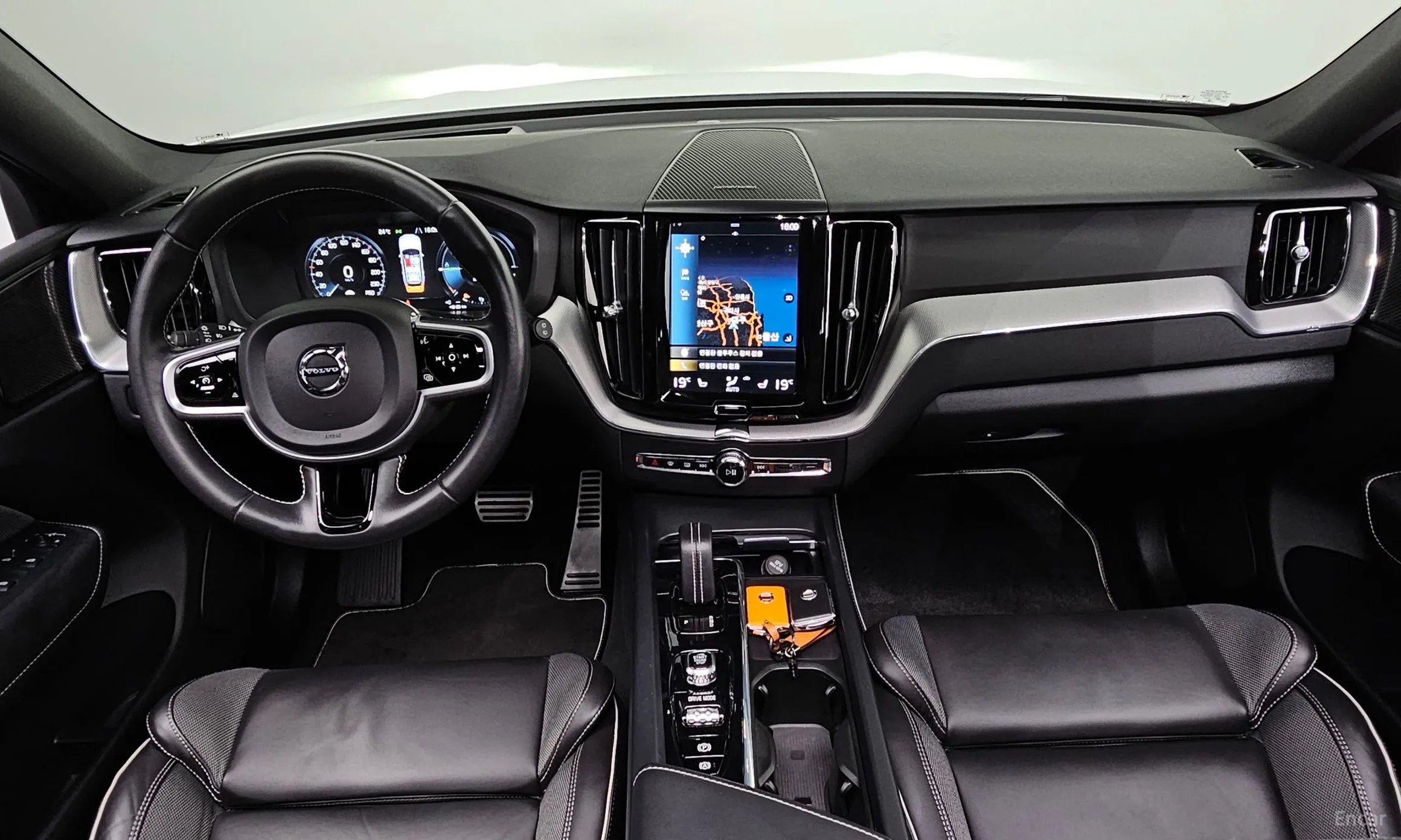 Volvo XC60 Gen 2 превью 7