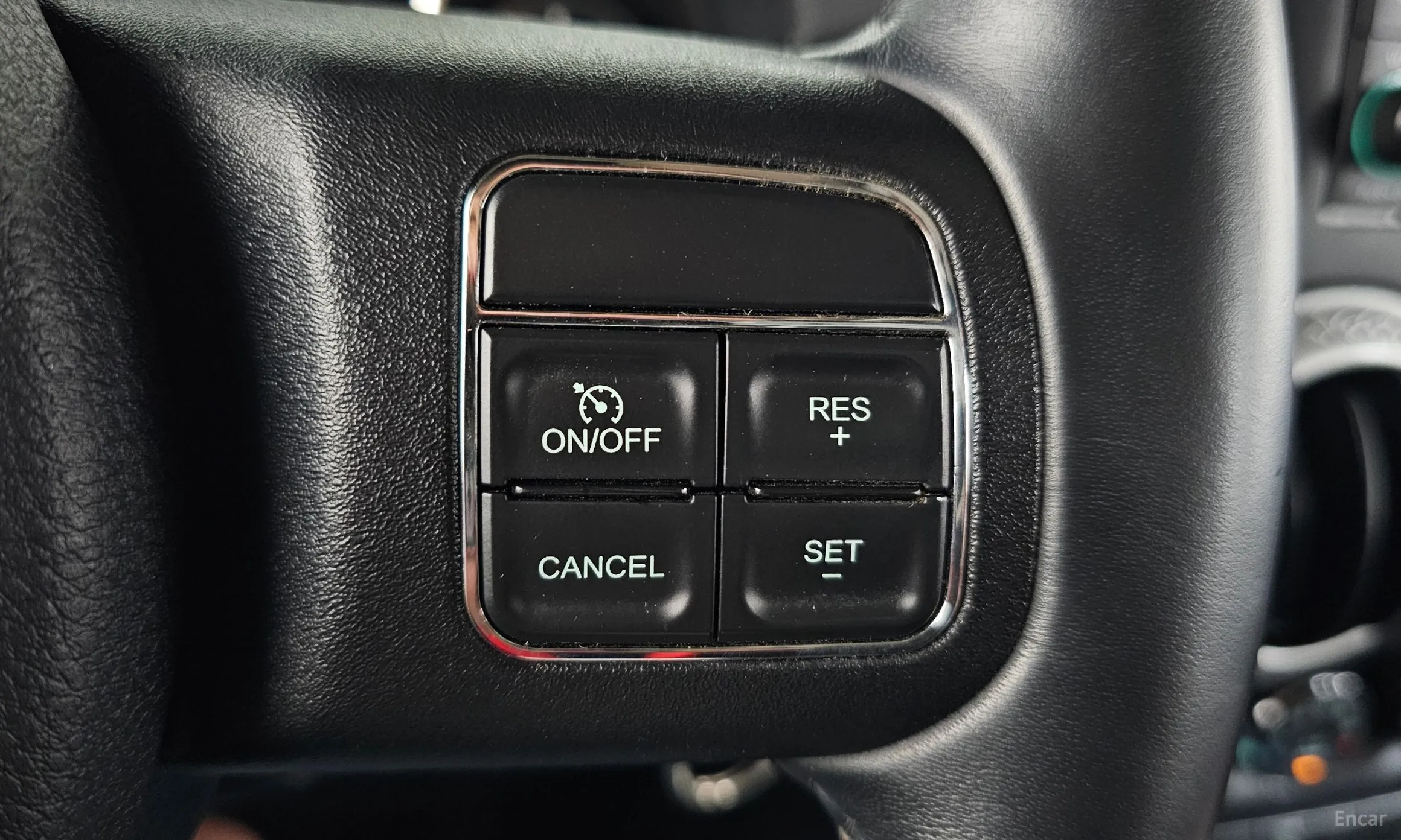 Jeep Wrangler (JK) превью 17