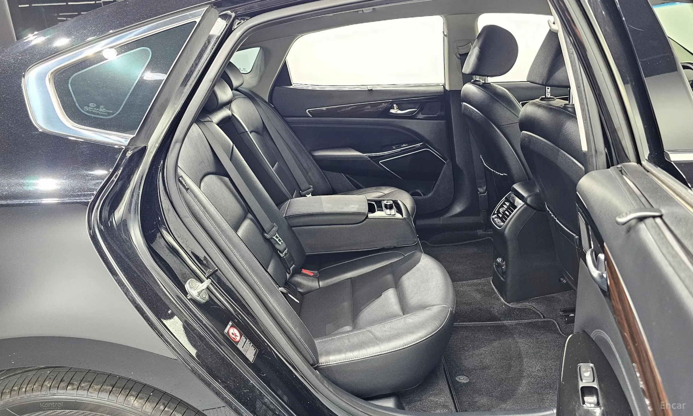 Kia K7 превью 12