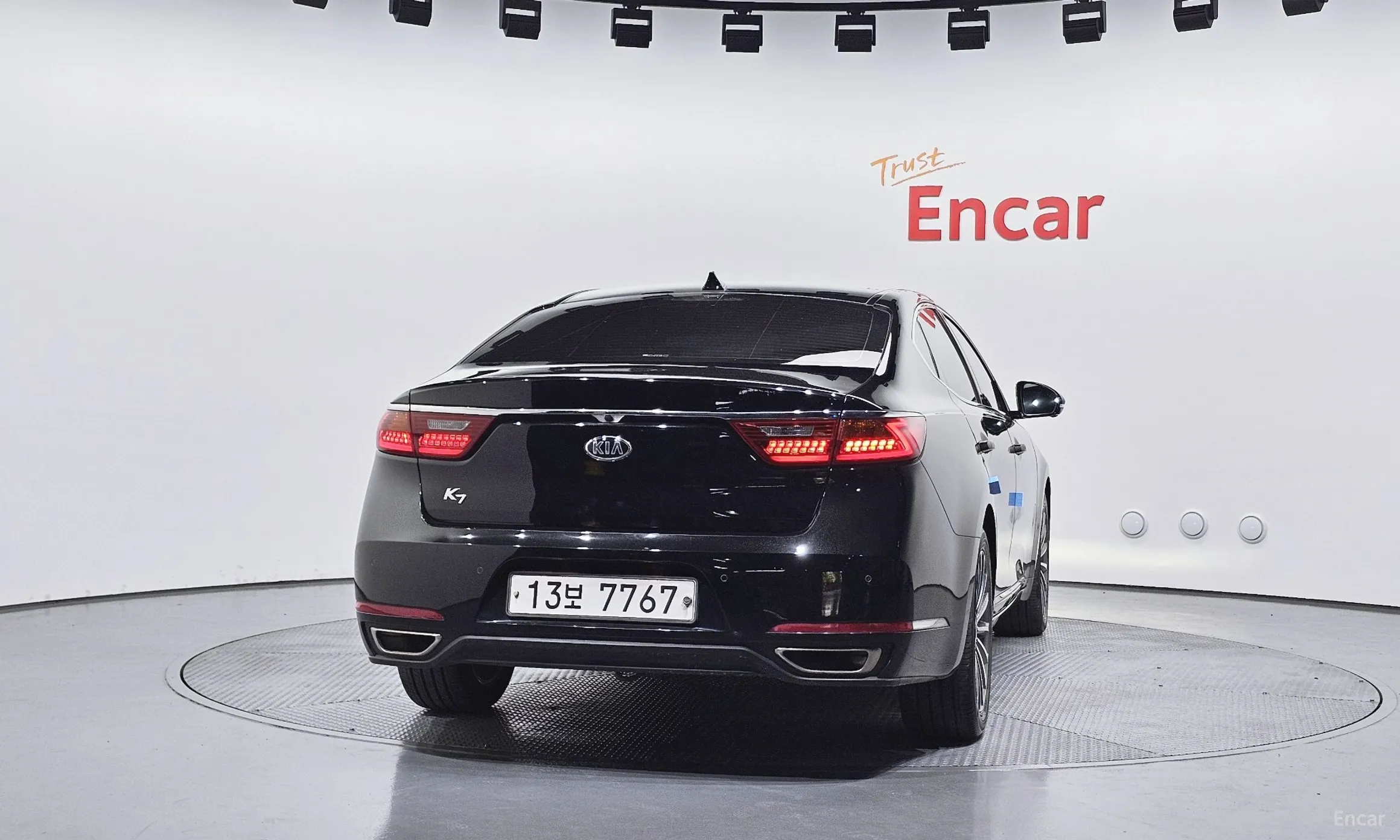 Kia K7 превью 4