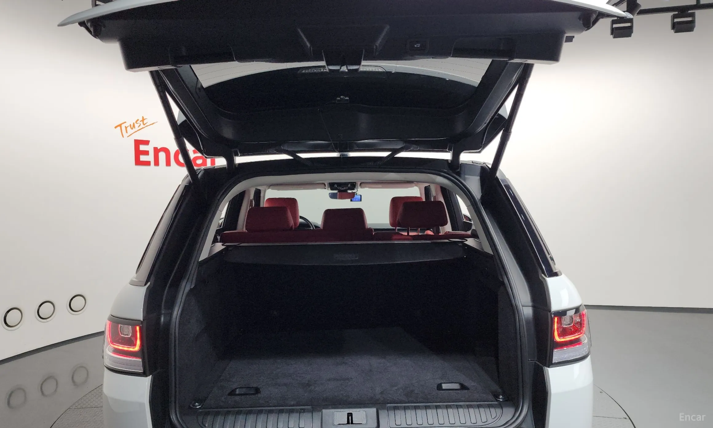 Land Rover Range Rover Sport 2nd Generation превью 20