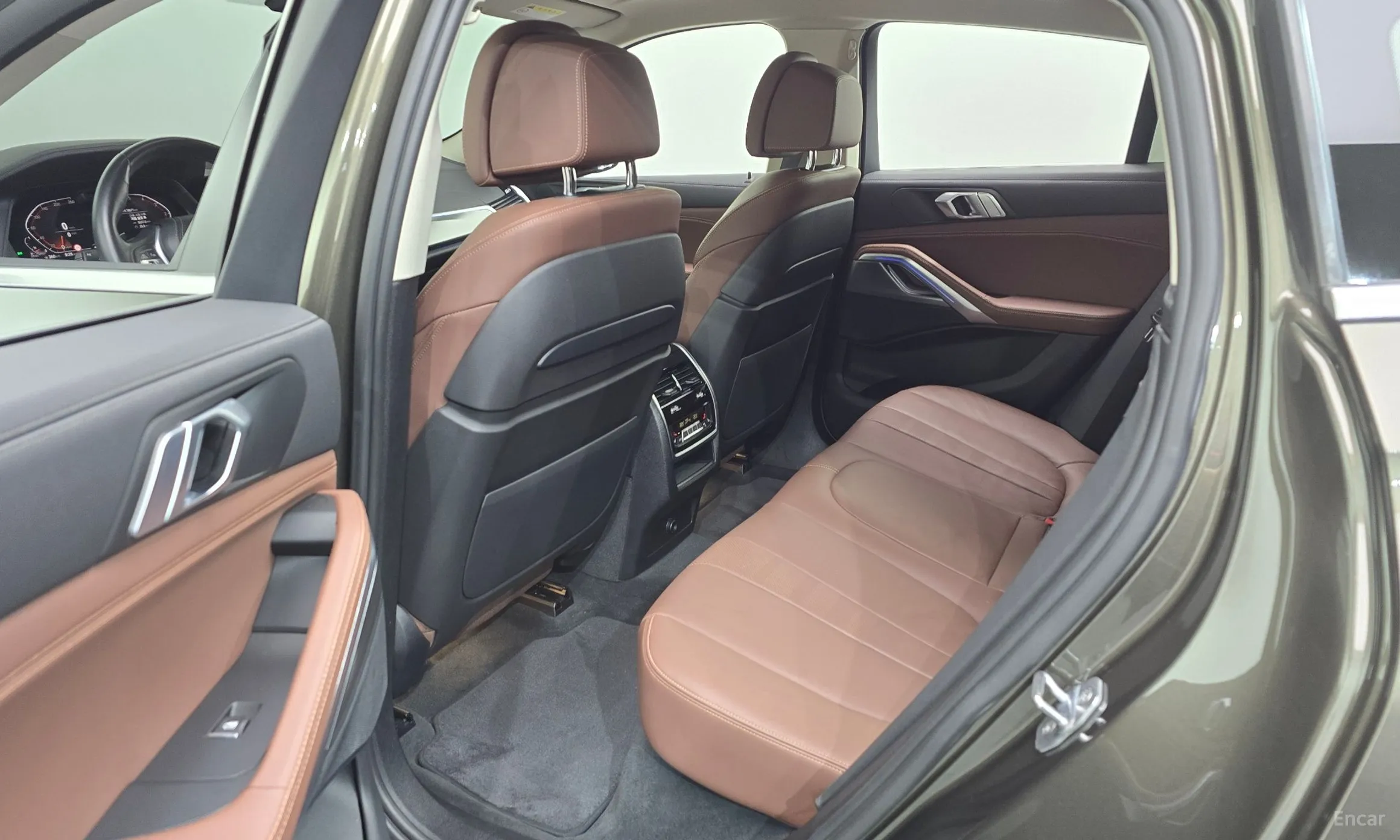 BMW X6 (G06) превью 19