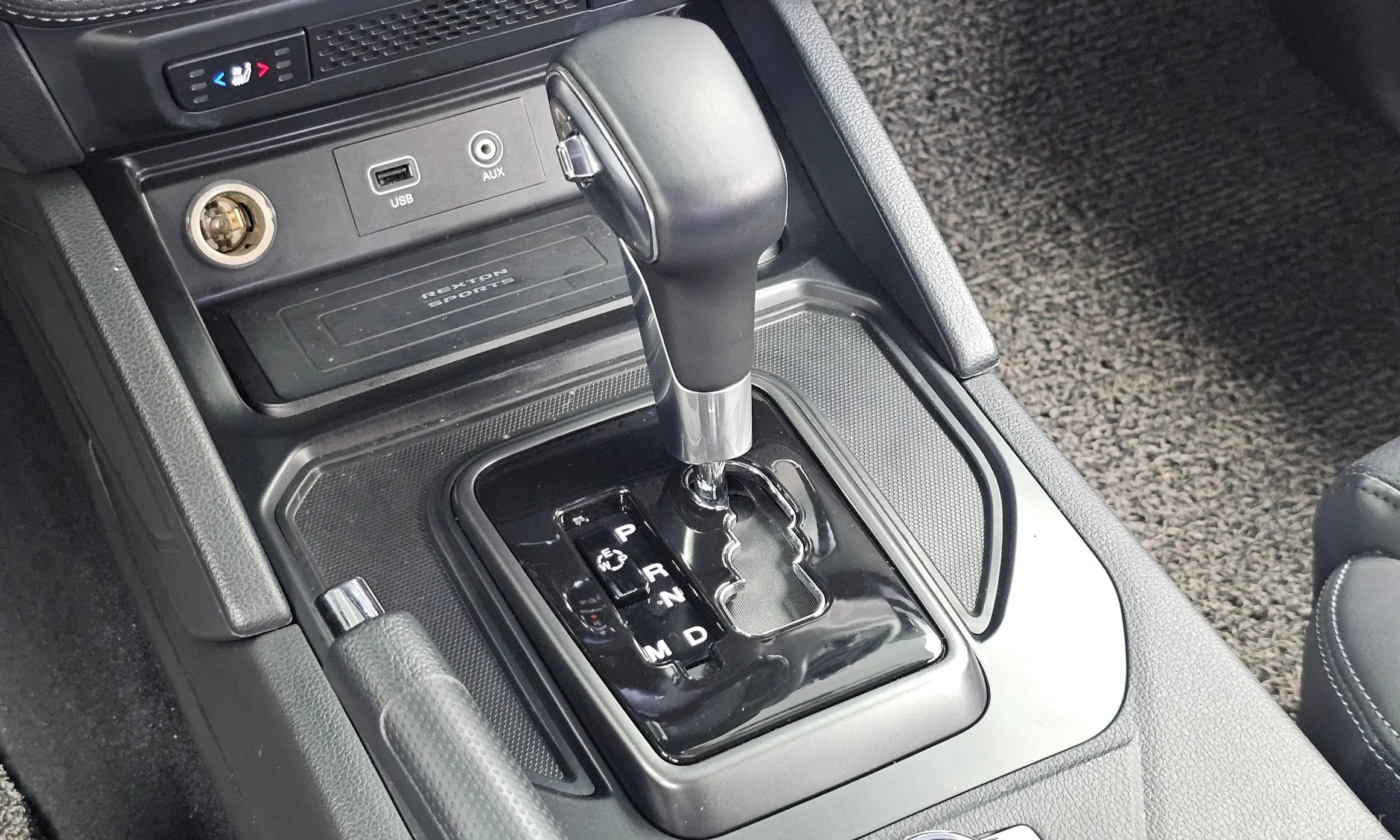 KG Mobility (SsangYong) Rexton Sports Khan превью 9