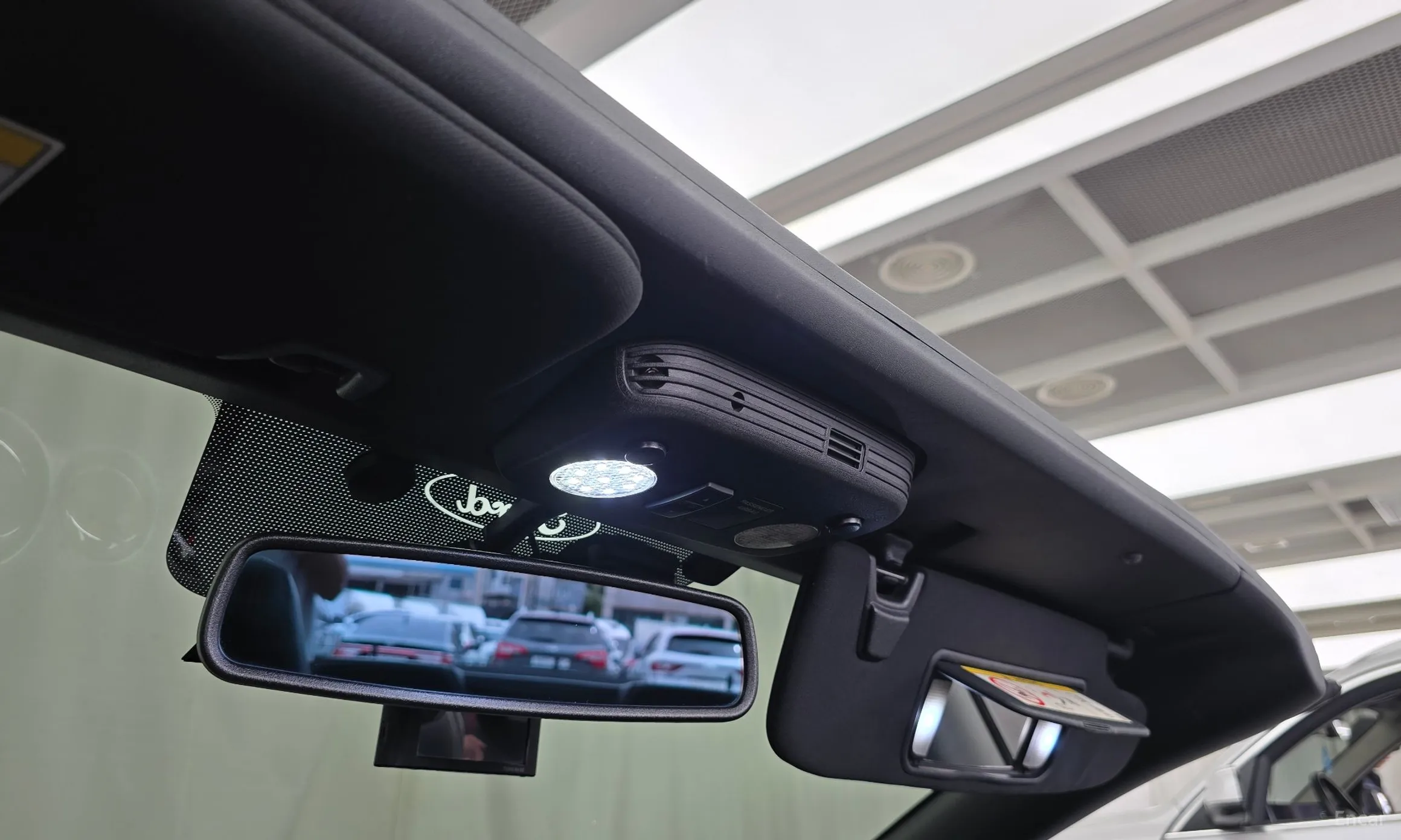 Ford Mustang превью 19