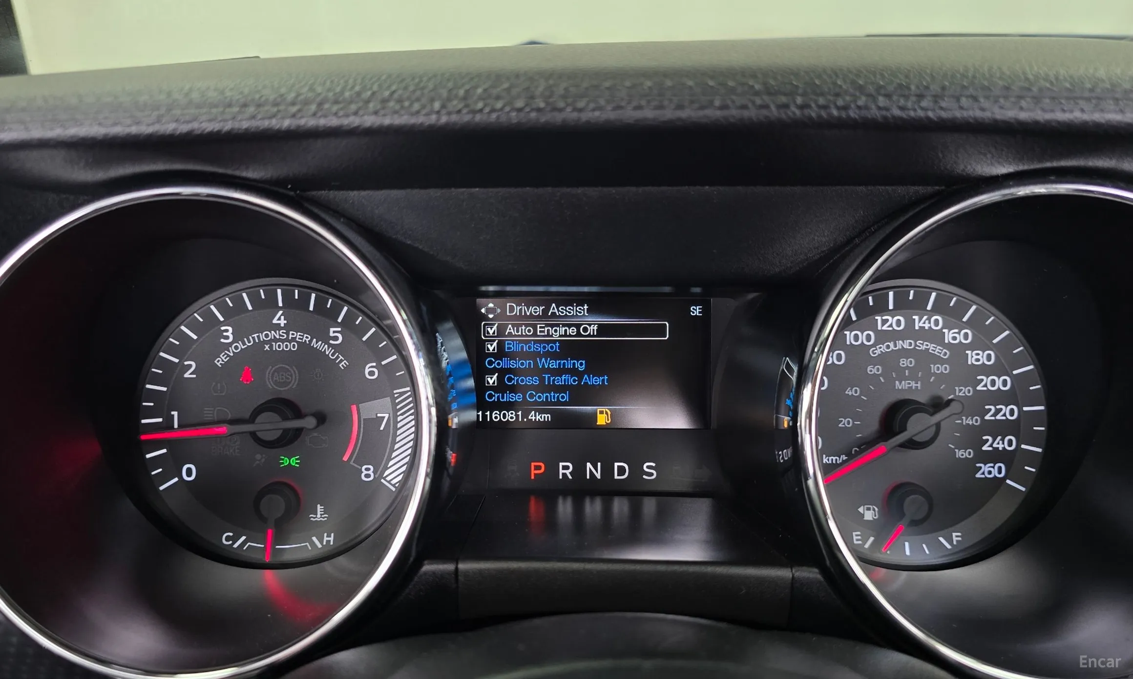 Ford Mustang превью 8