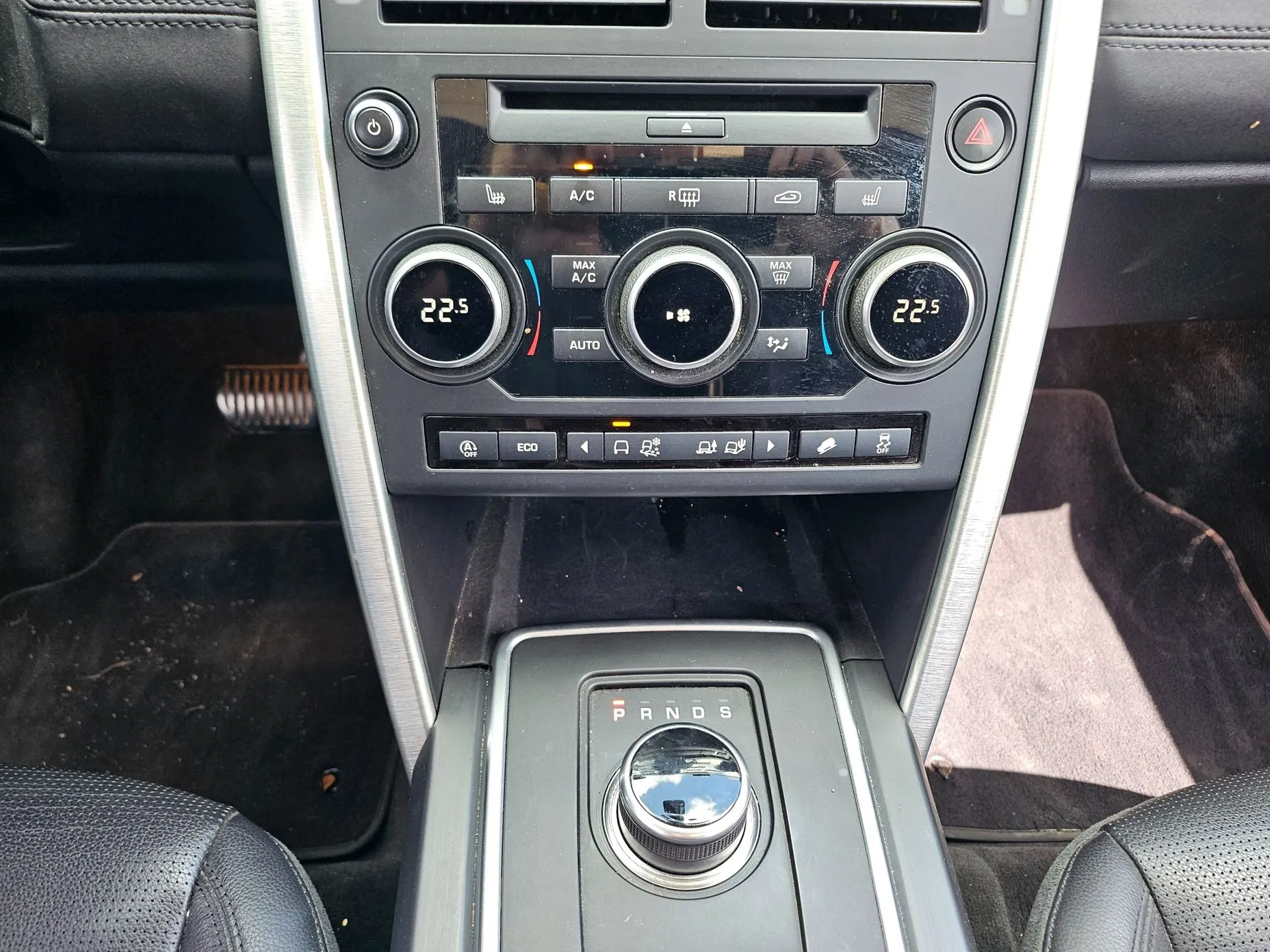 Land Rover Discovery Sports превью 16