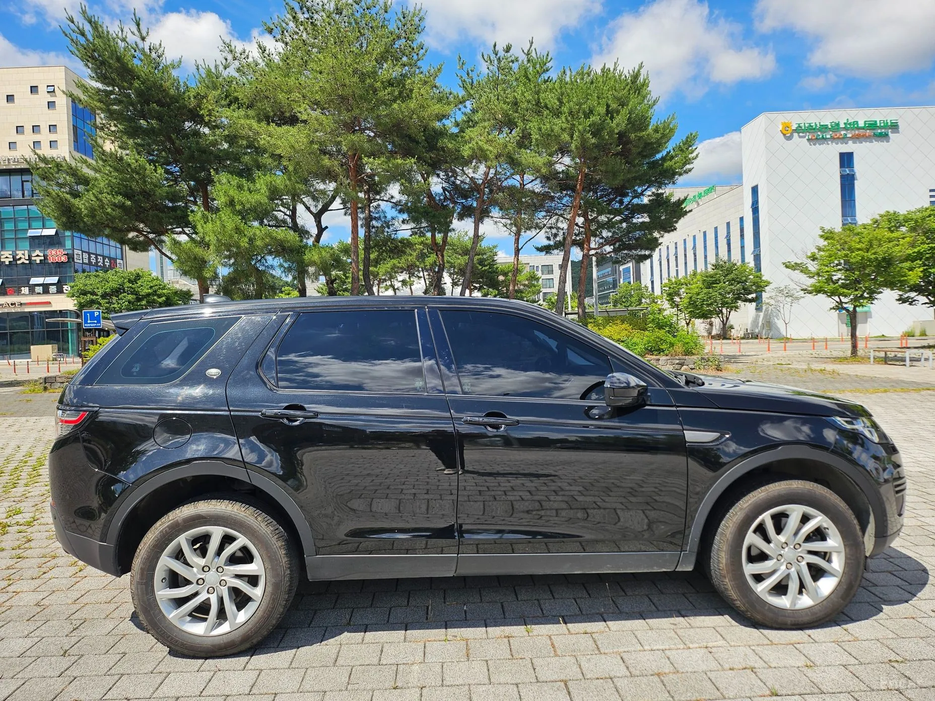 Land Rover Discovery Sports превью 5