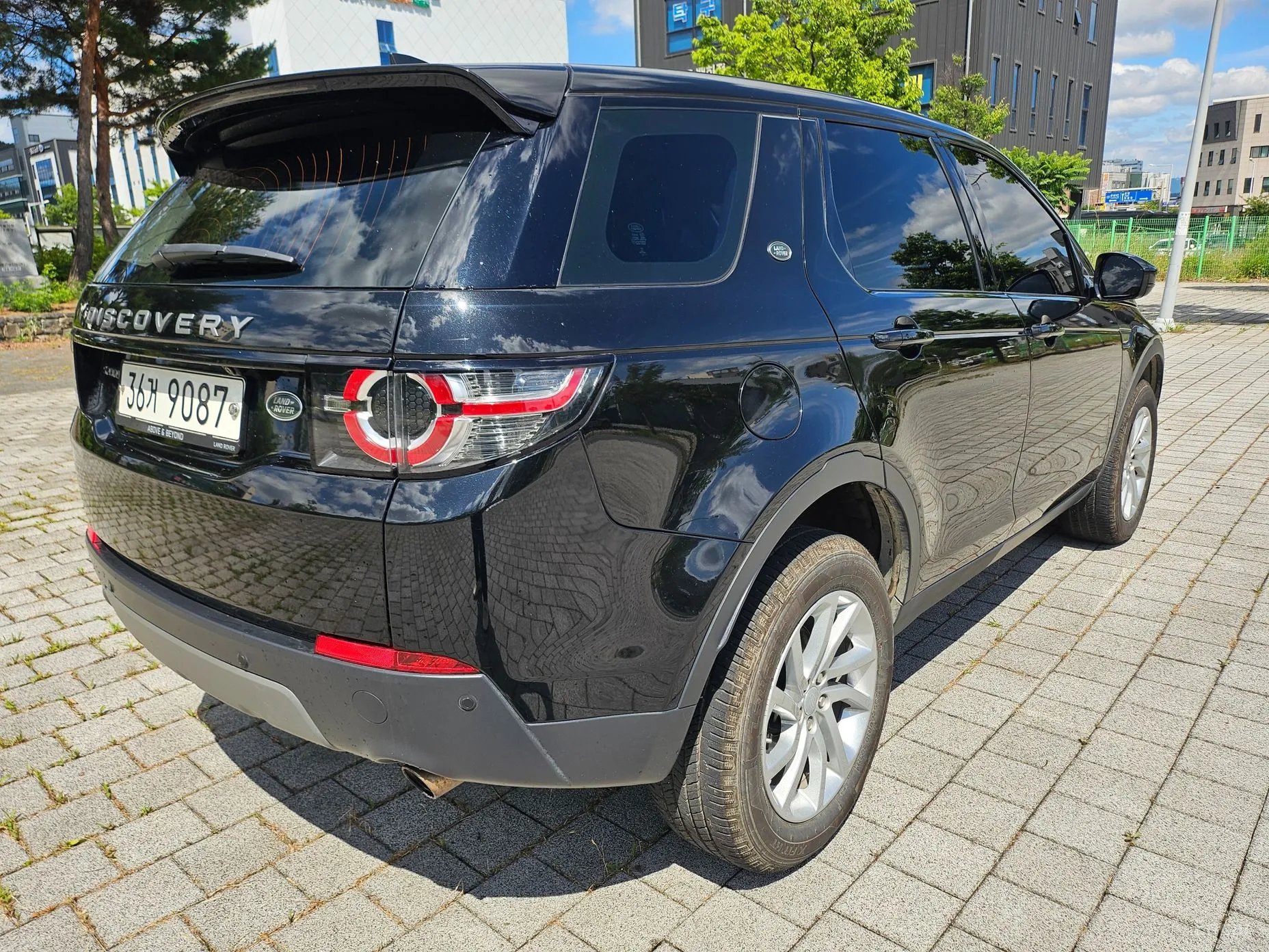 Land Rover Discovery Sports превью 6