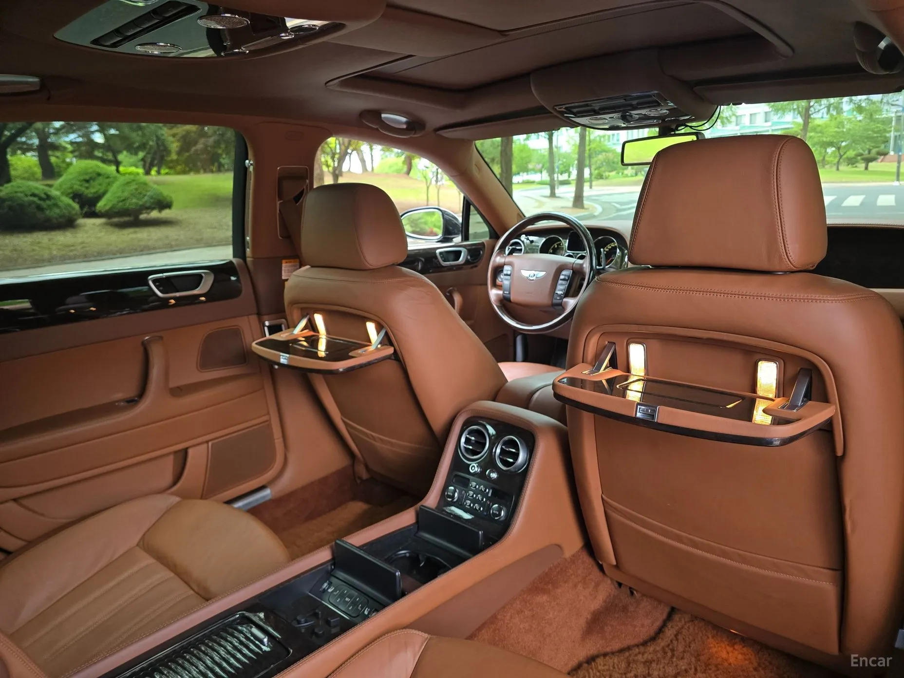 Bentley Flying Spur Gen 1 превью 15