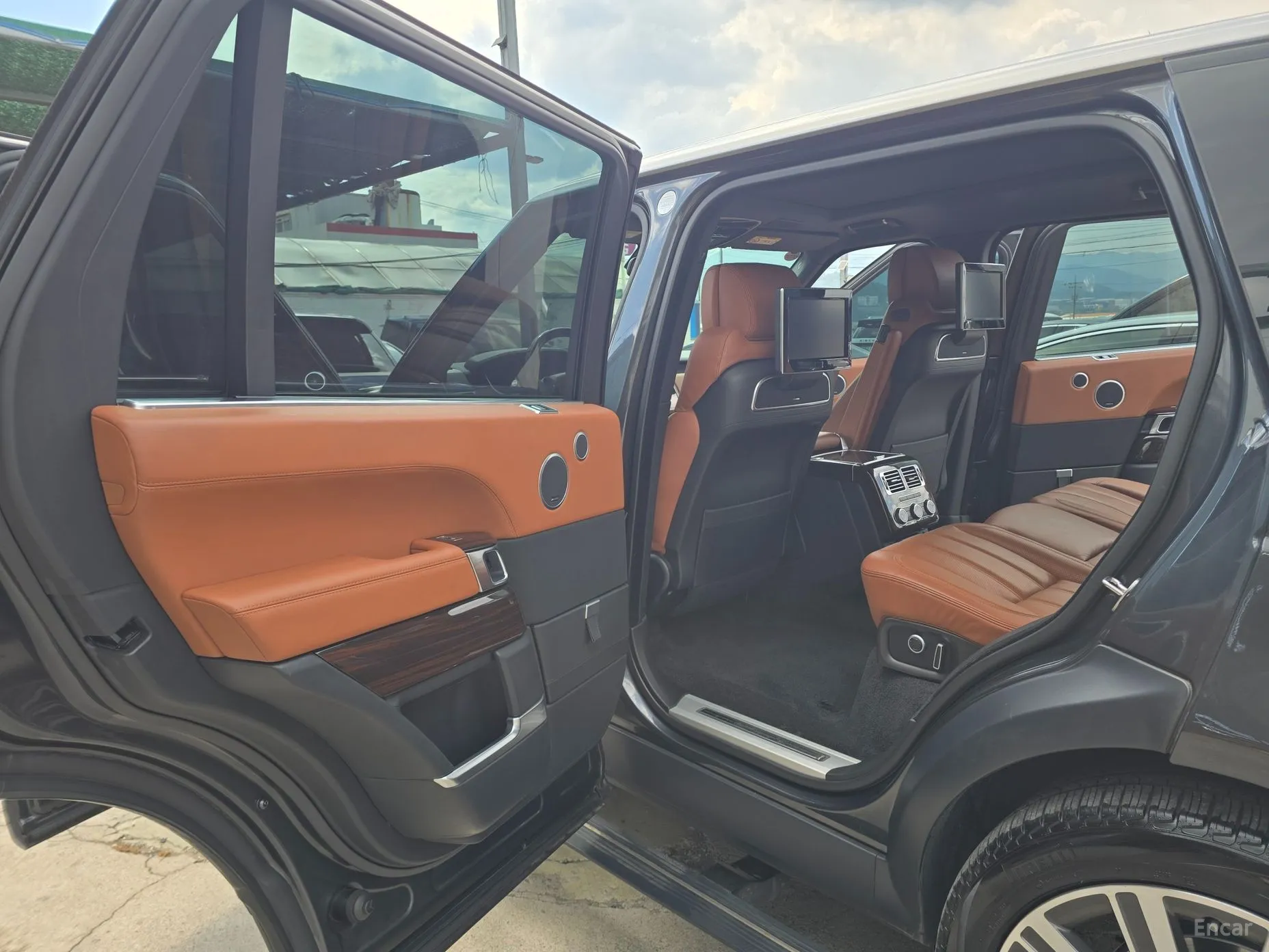 Land Rover Range Rover 4th Generation превью 14
