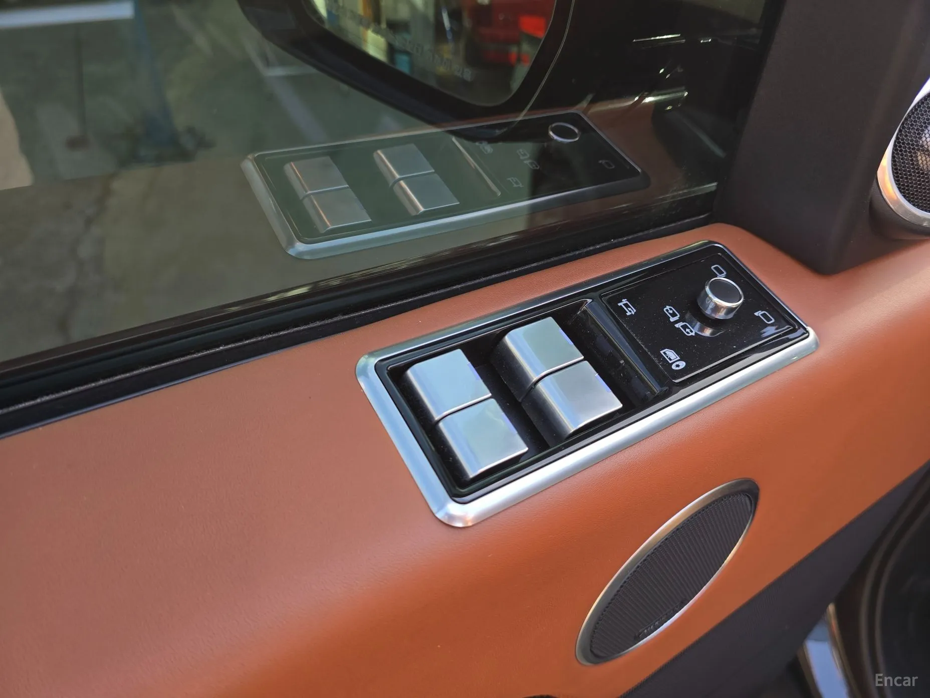 Land Rover Range Rover 4th Generation превью 18