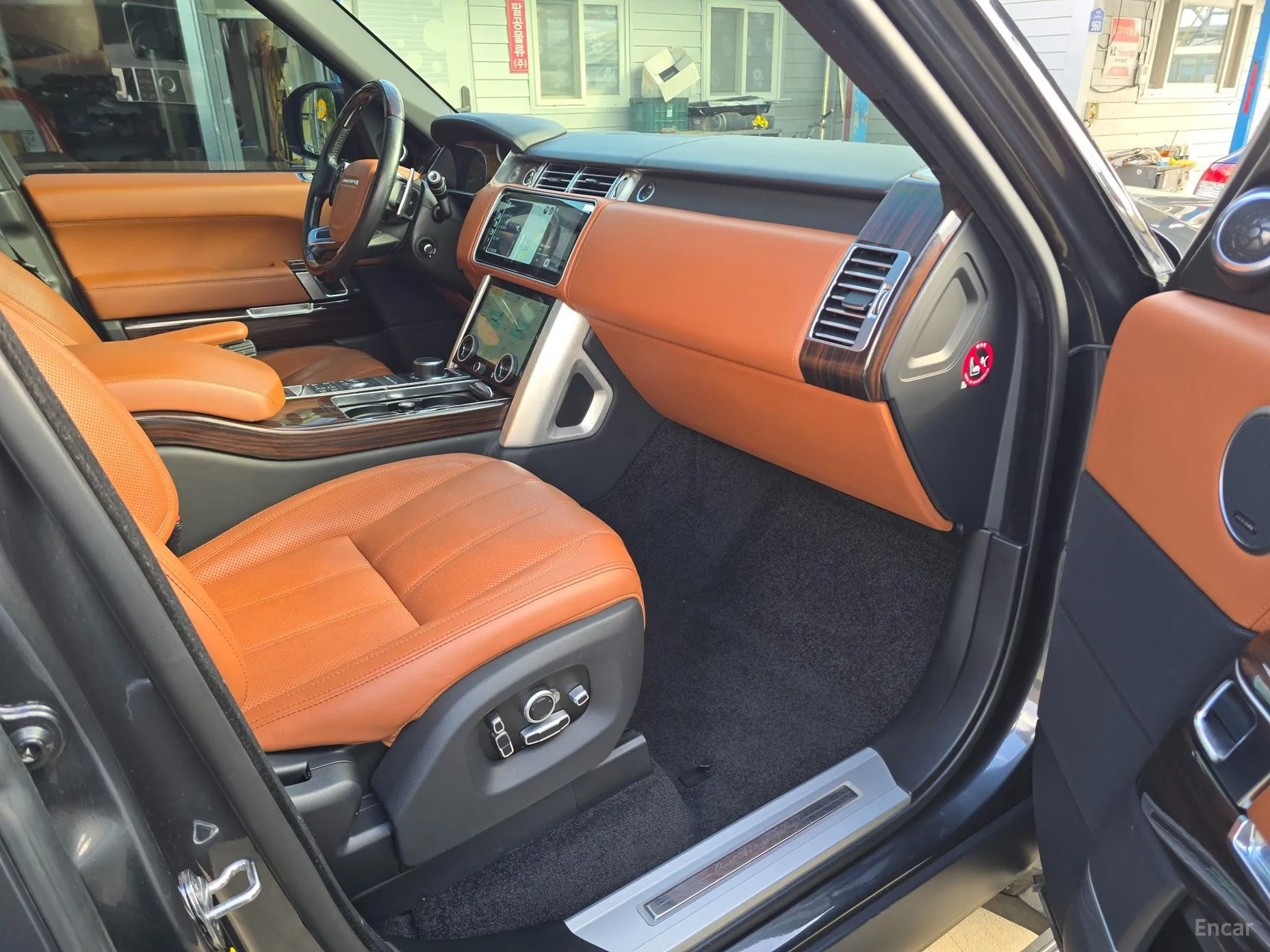Land Rover Range Rover 4th Generation превью 8