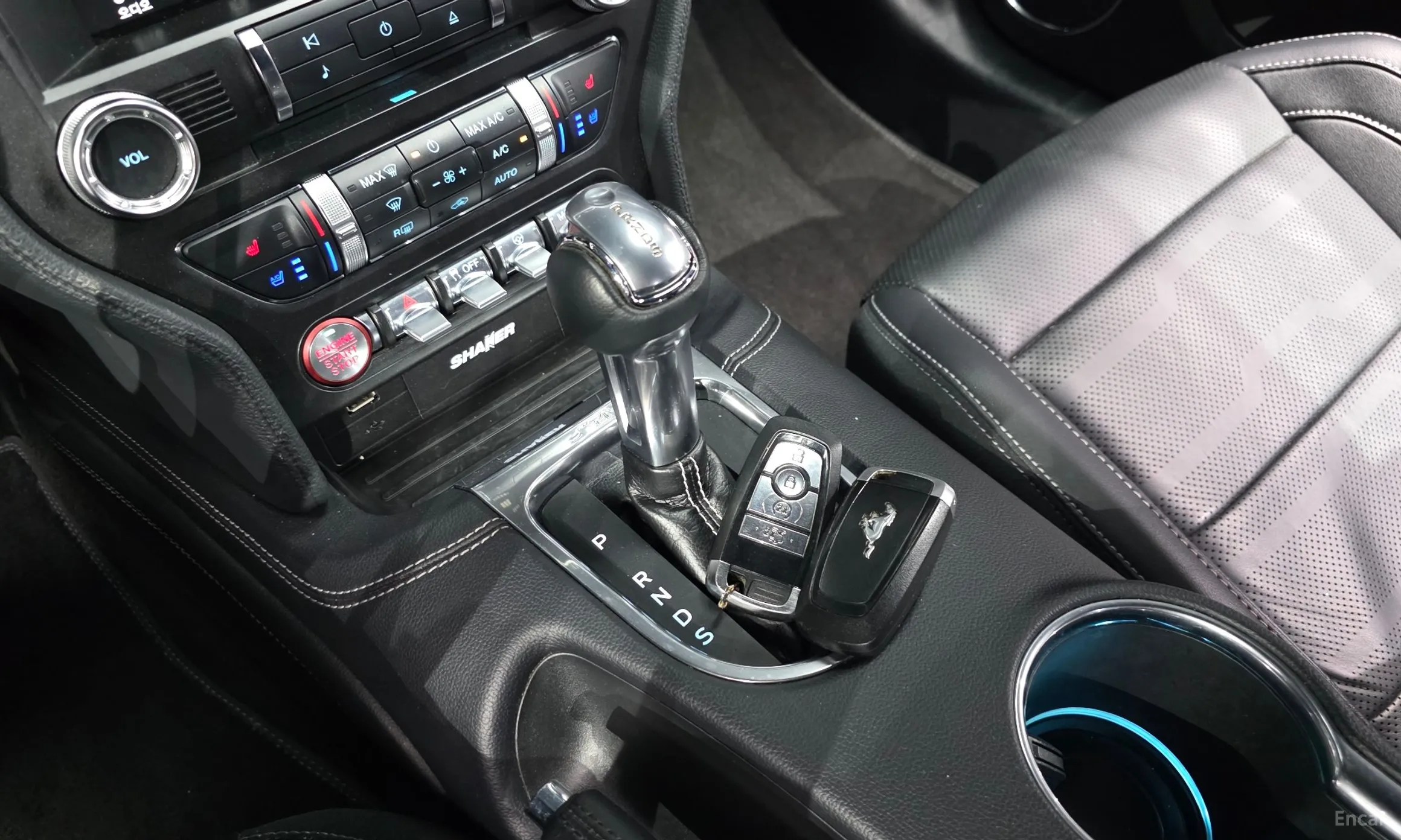 Ford Mustang превью 9