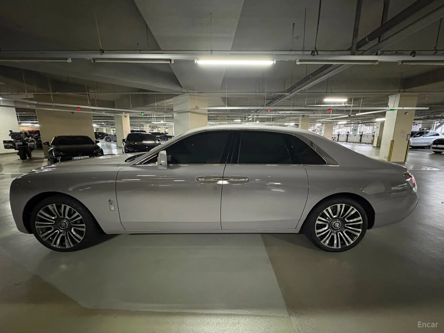 Rolls-Royce Ghost 2nd Generation превью 3