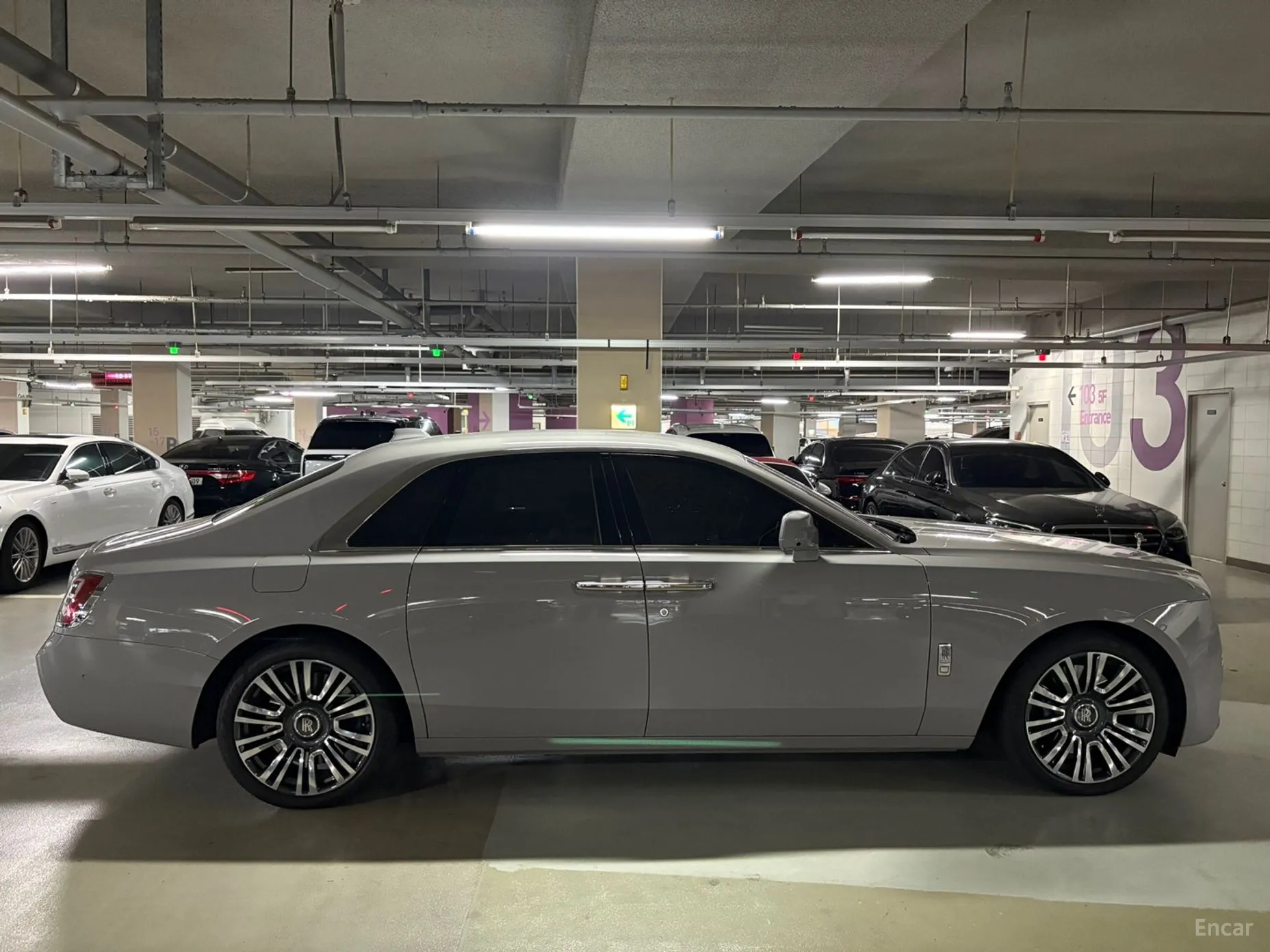 Rolls-Royce Ghost 2nd Generation превью 4