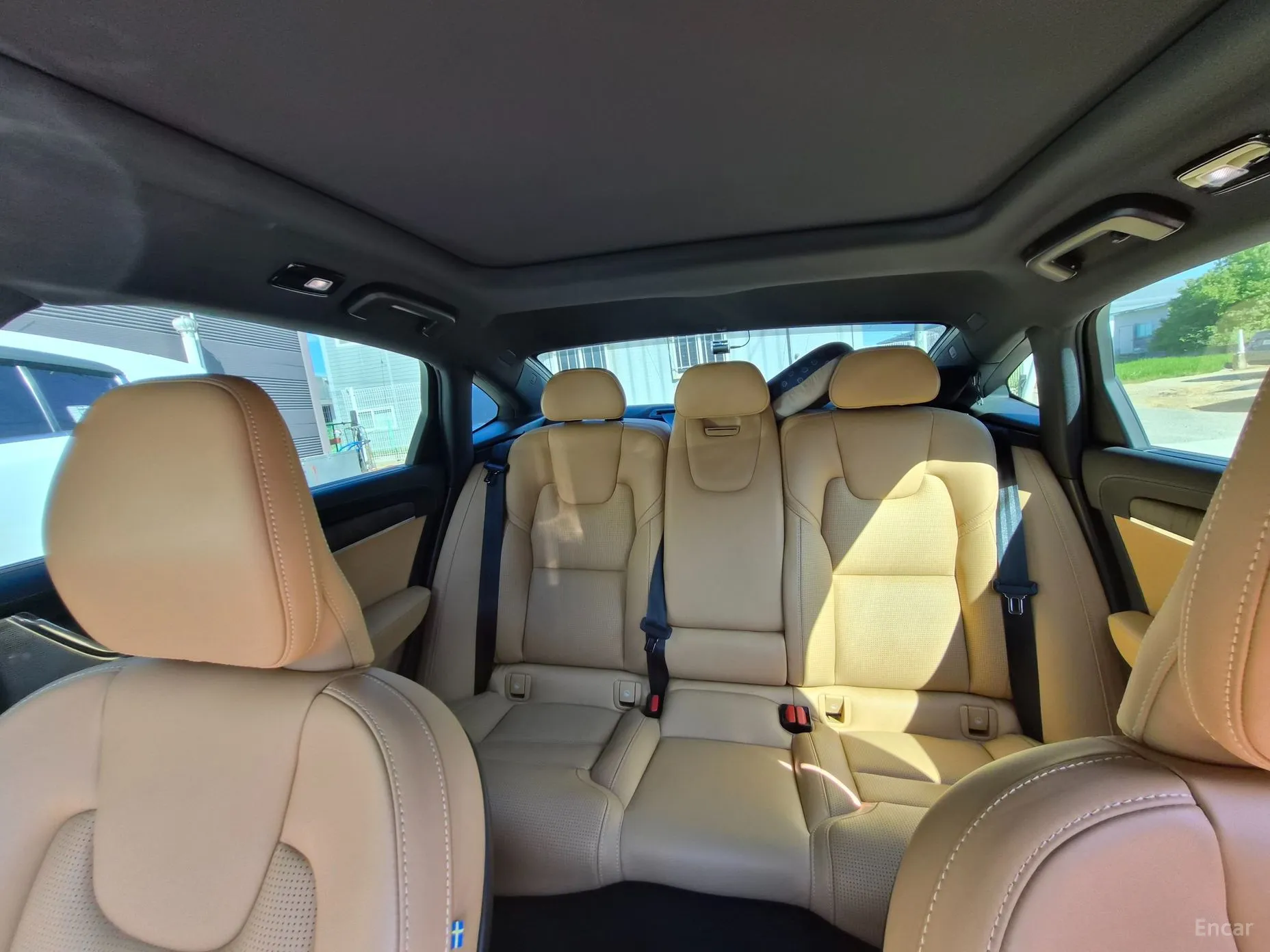 Volvo S90 превью 19
