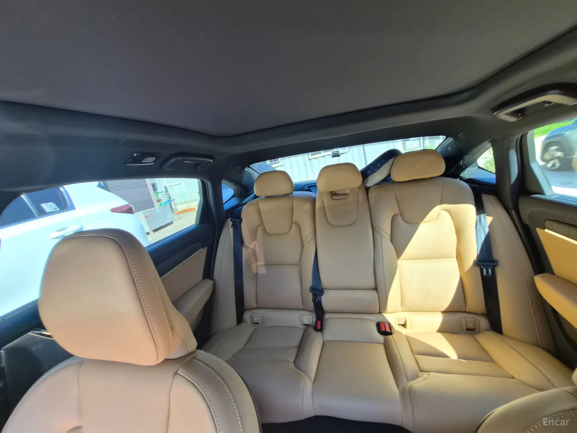 Volvo S90 превью 20