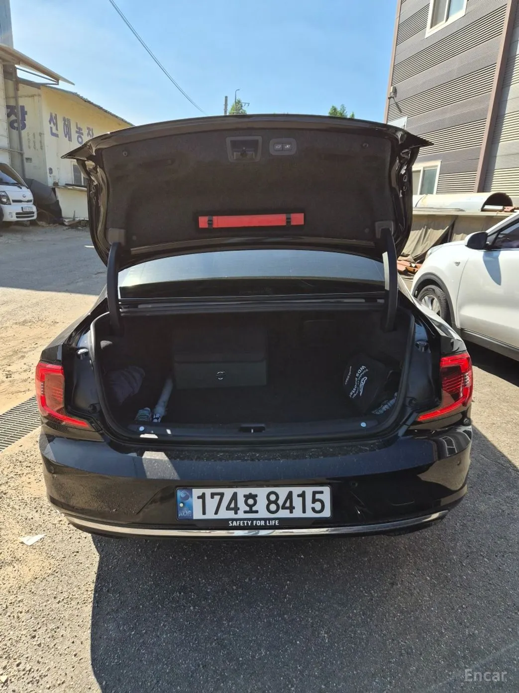 Volvo S90 превью 7