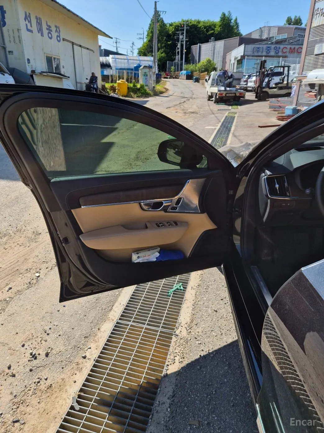 Volvo S90 превью 8