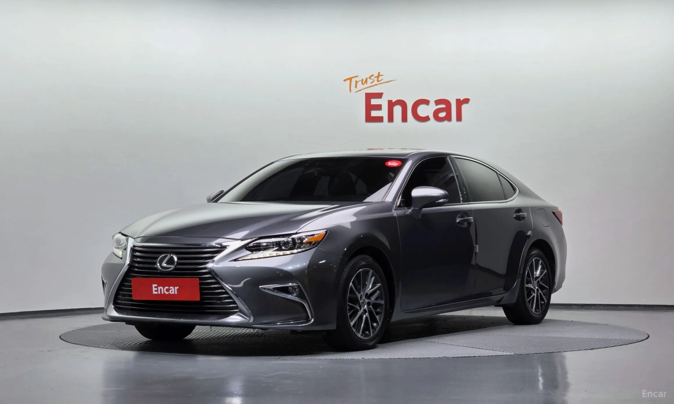 Lexus New ES350