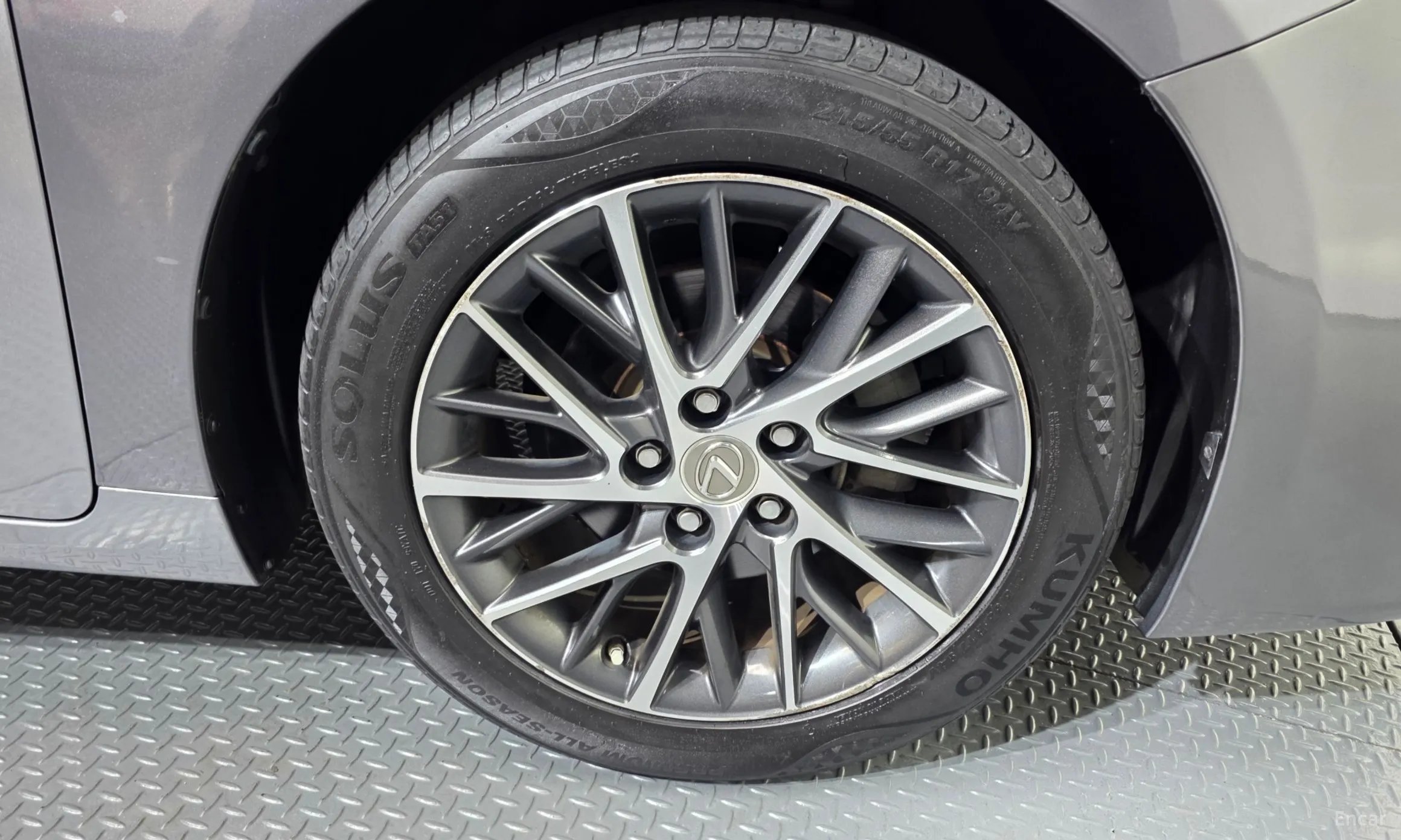Lexus New ES350 превью 5
