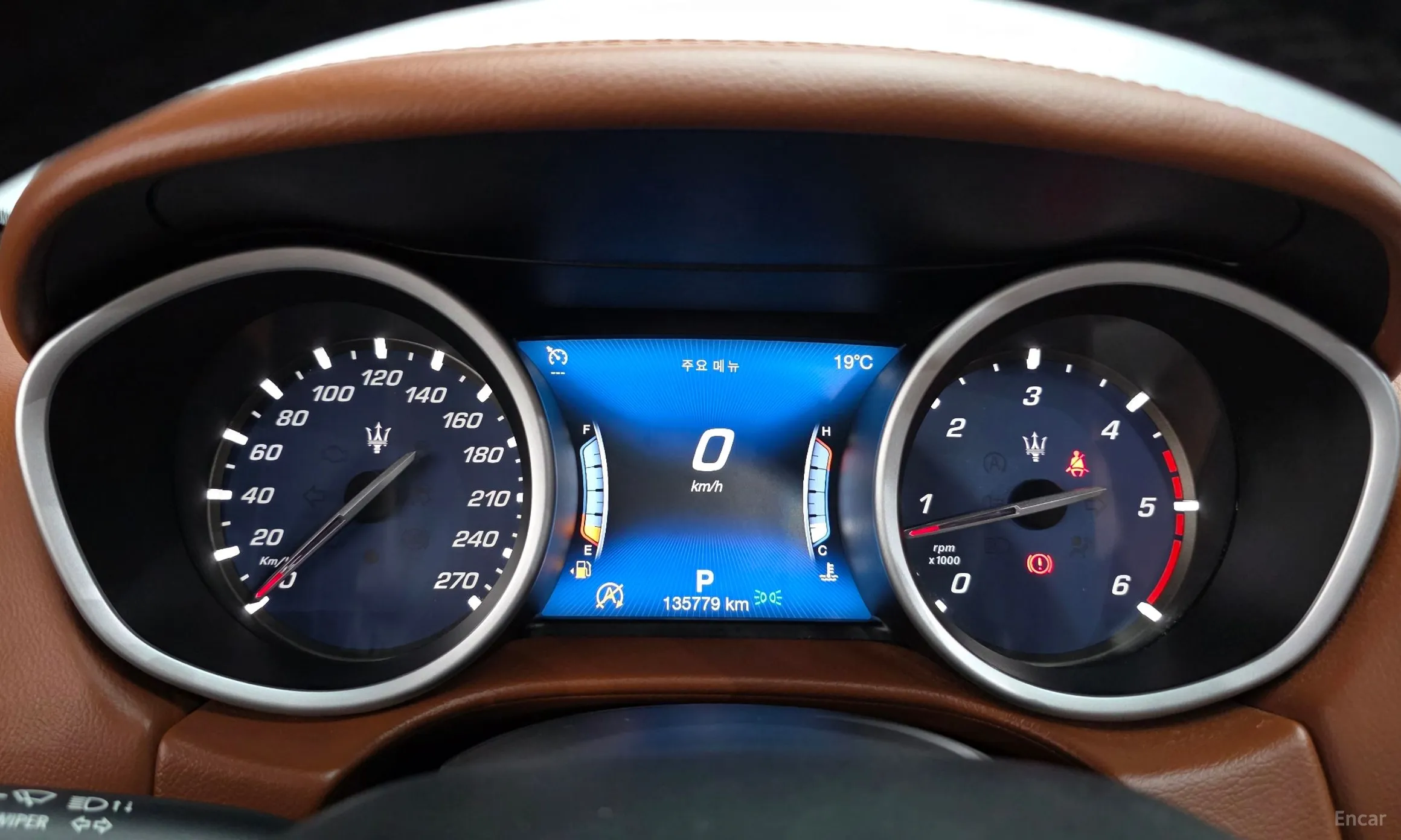 Maserati Ghibli превью 8