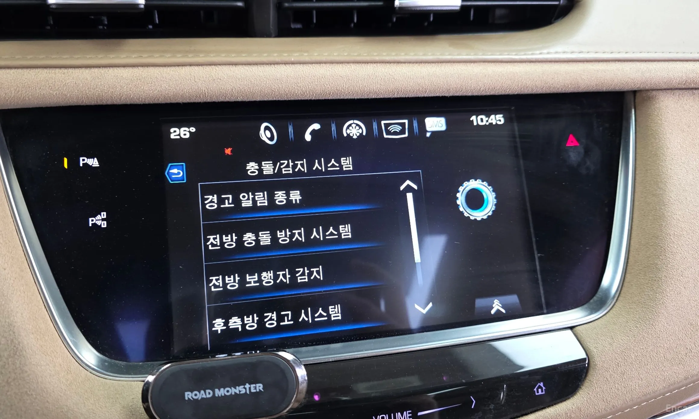 Cadillac XT5 превью 15