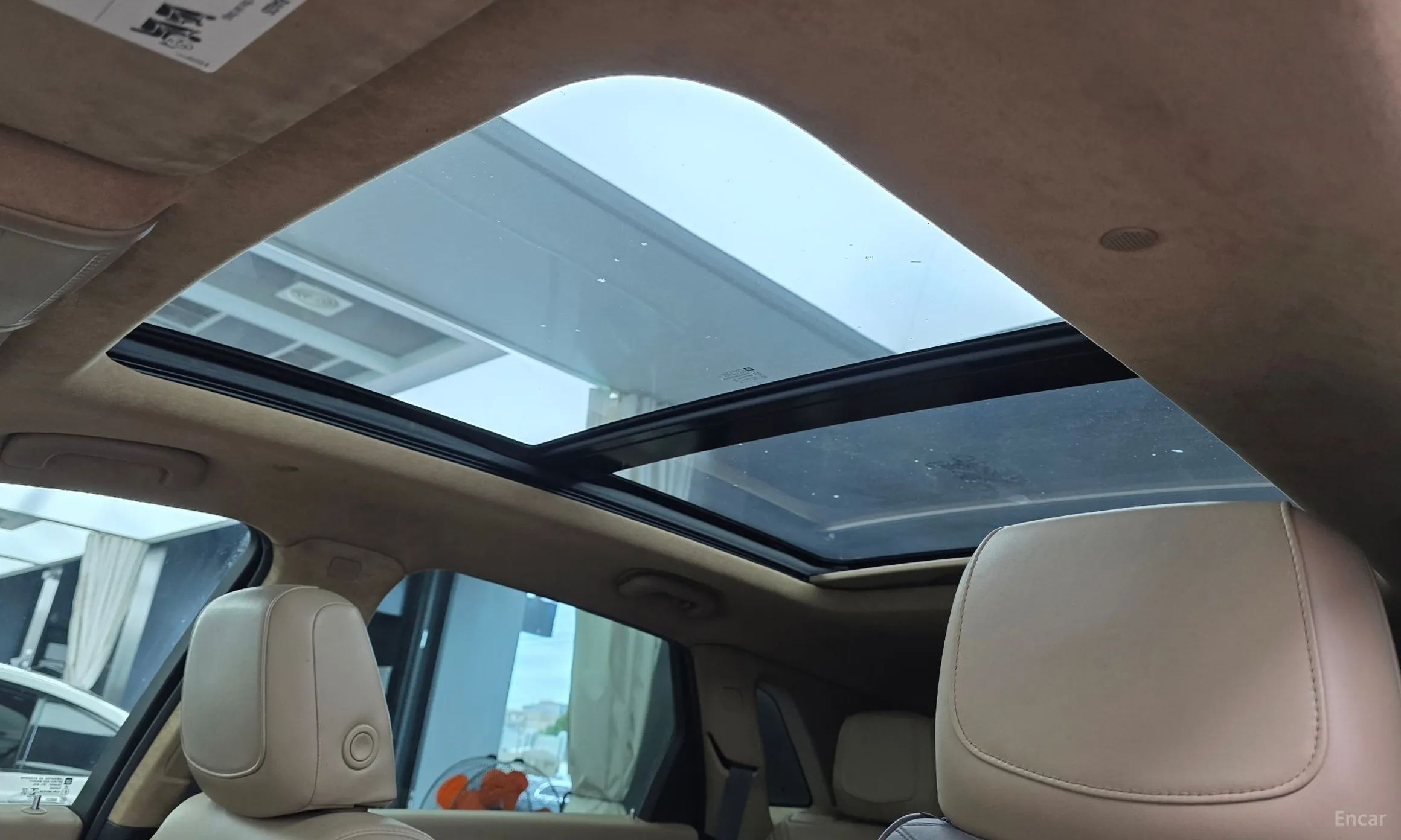 Cadillac XT5 превью 17