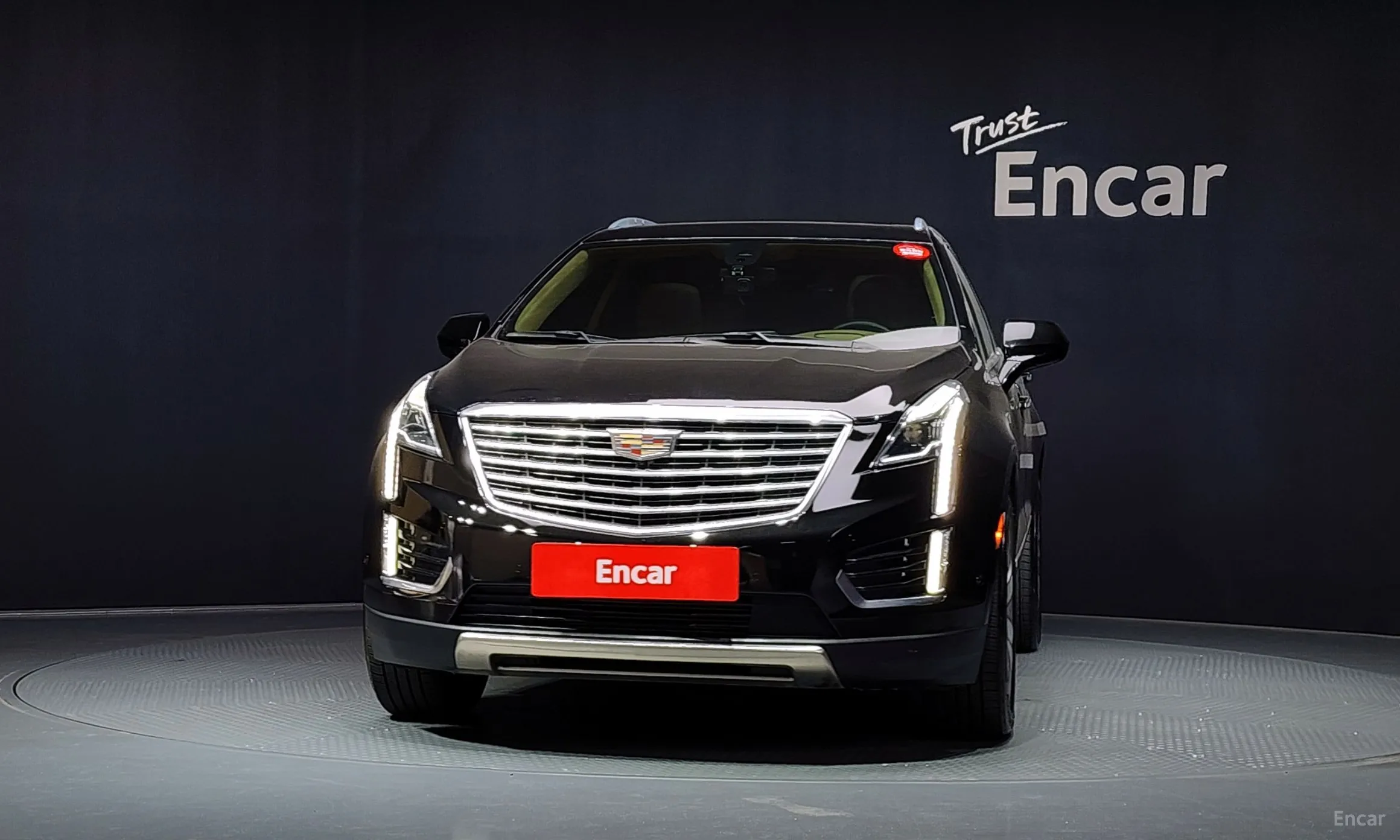 Cadillac XT5 превью 3