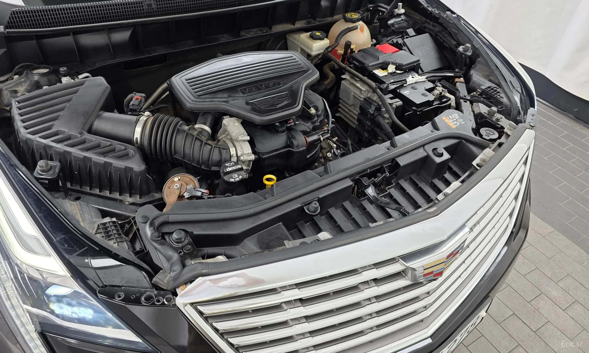 Cadillac XT5 превью 6