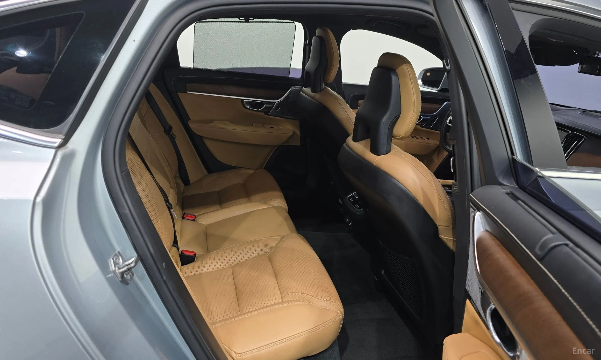 Volvo S90 превью 11