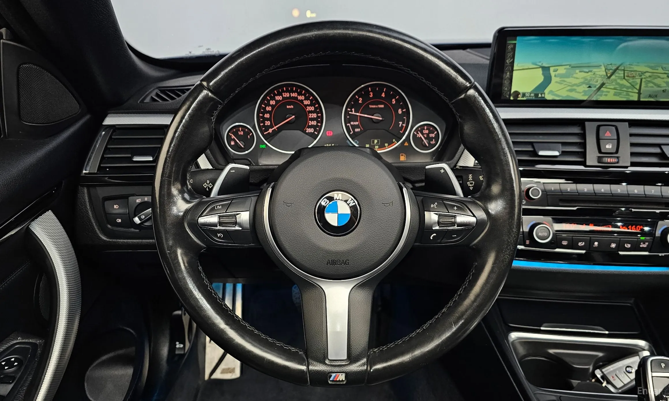 BMW Series 4 (F32) превью 13