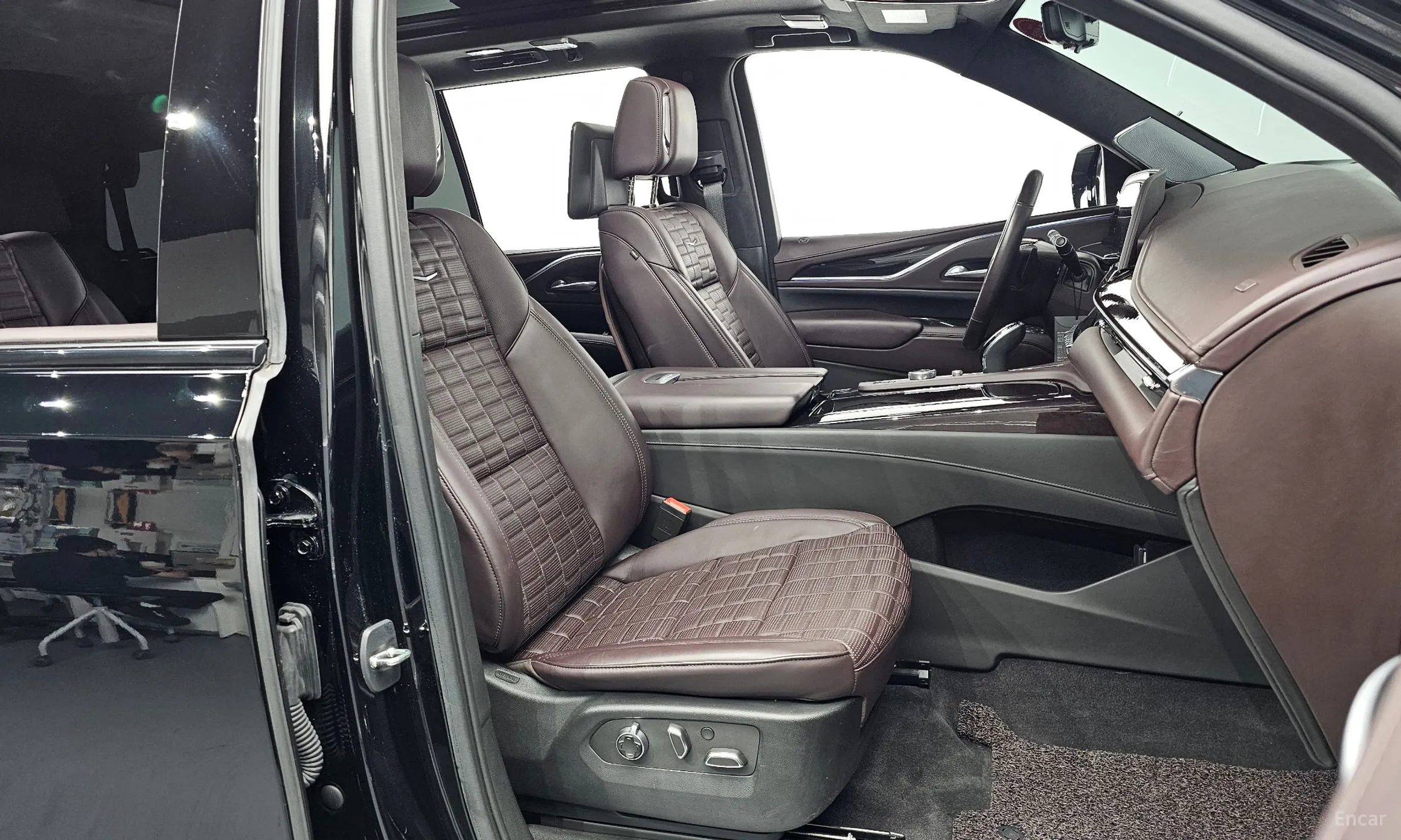 Cadillac Escalade 5th Generation превью 11