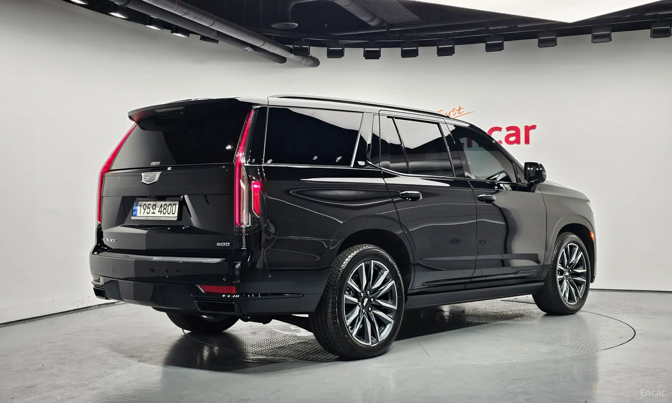Cadillac Escalade 5th Generation превью 2