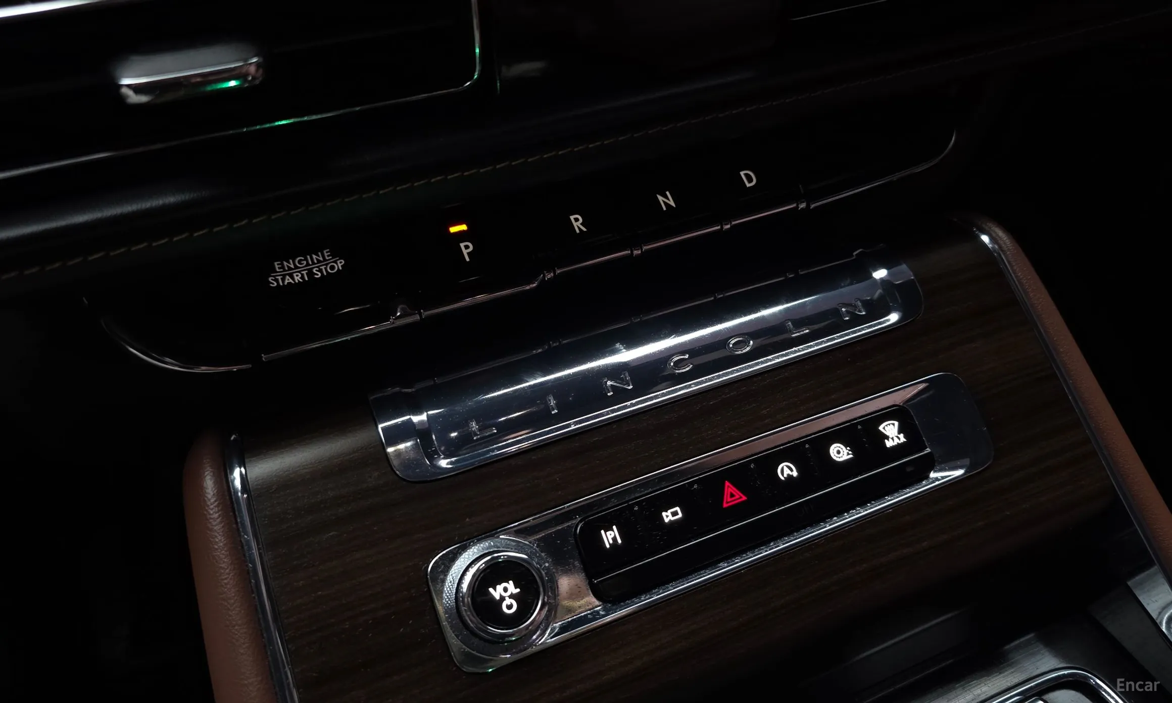 Lincoln Aviator 2nd Generation превью 9
