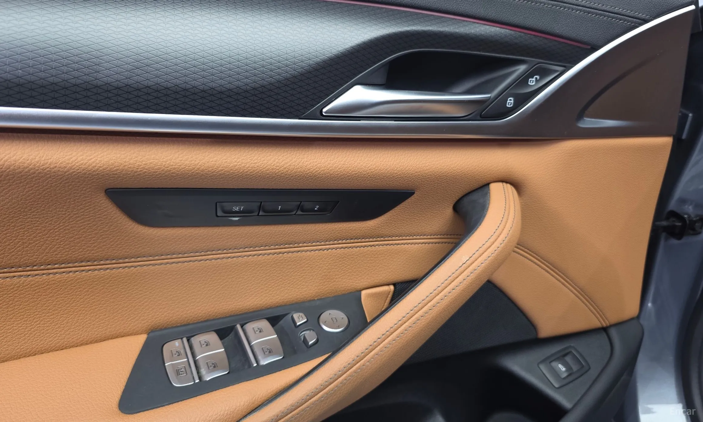 BMW 5 Series (G30) превью 13