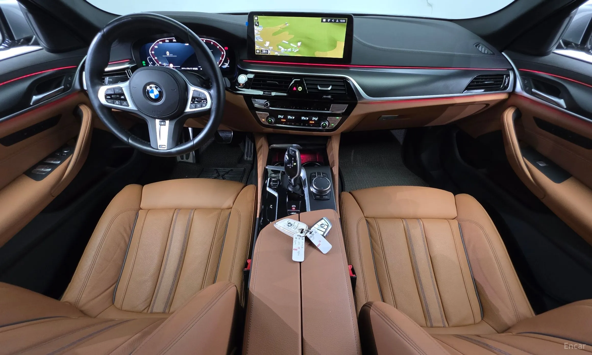 BMW 5 Series (G30) превью 7