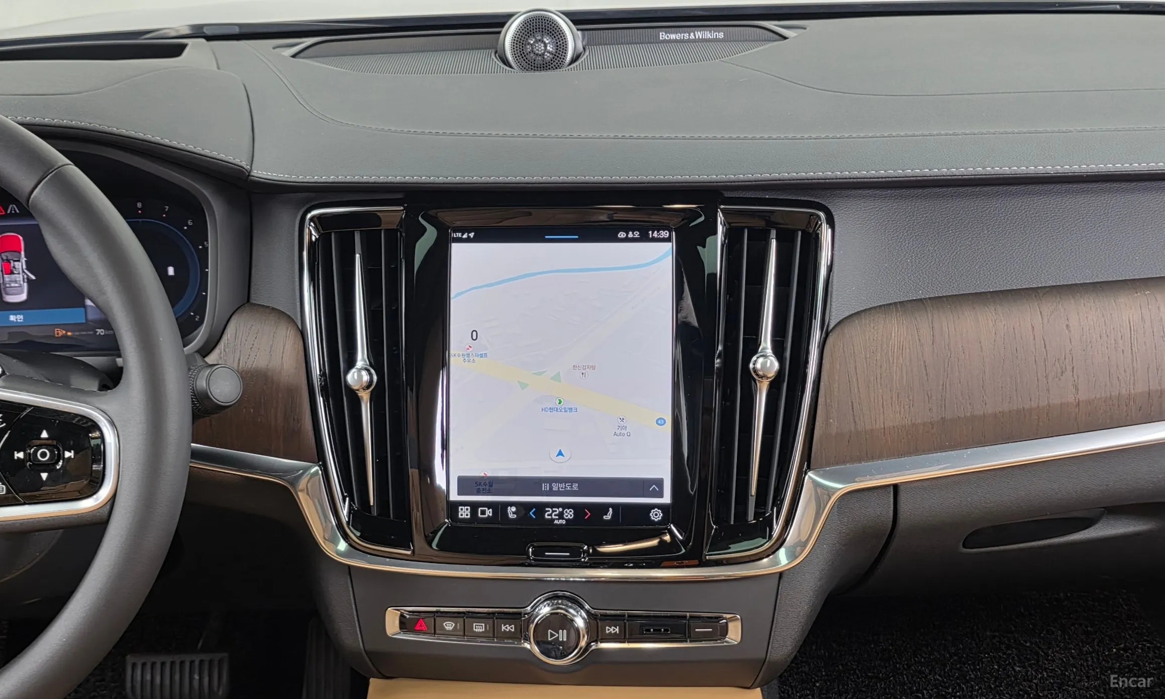 Volvo S90 превью 14