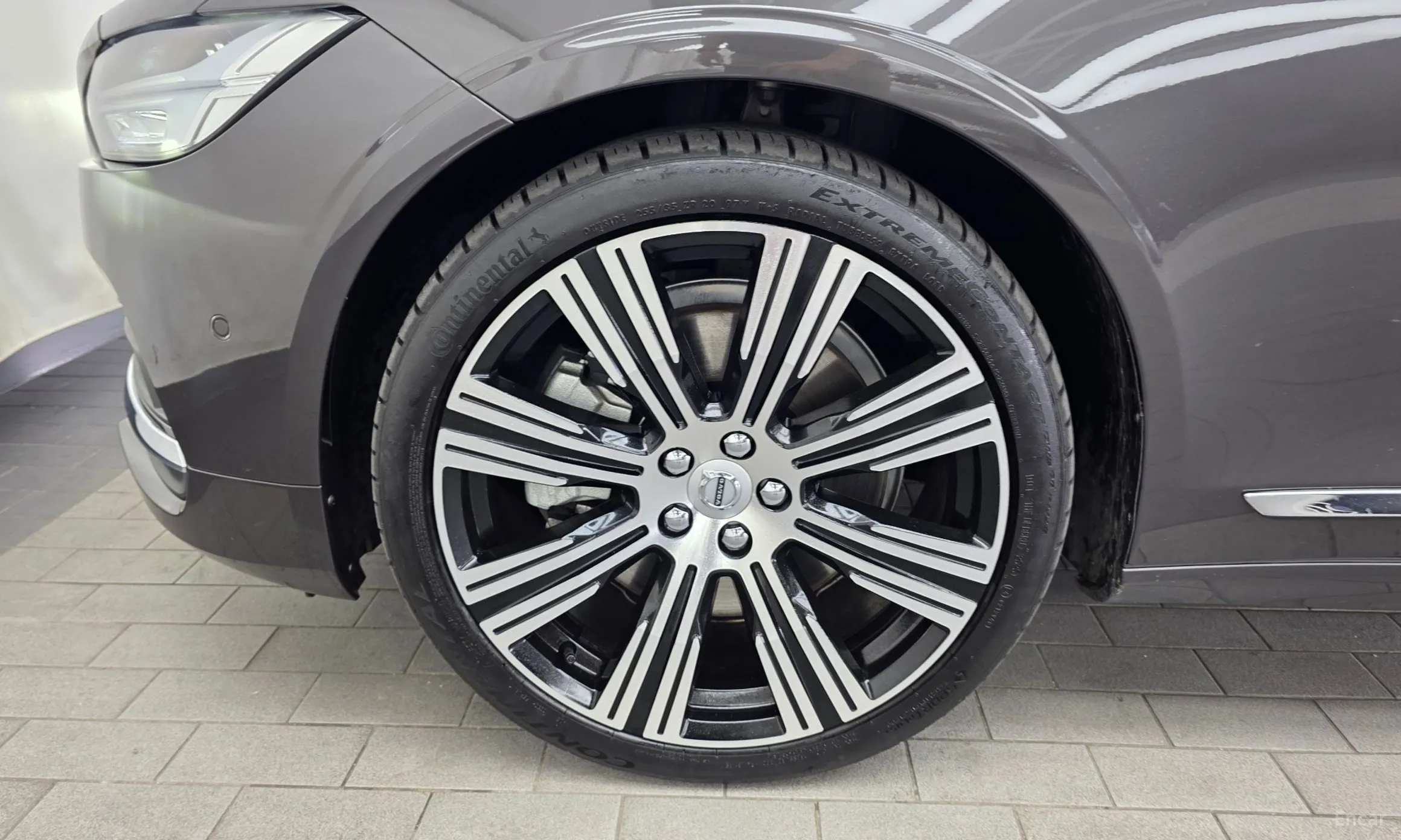 Volvo S90 превью 5