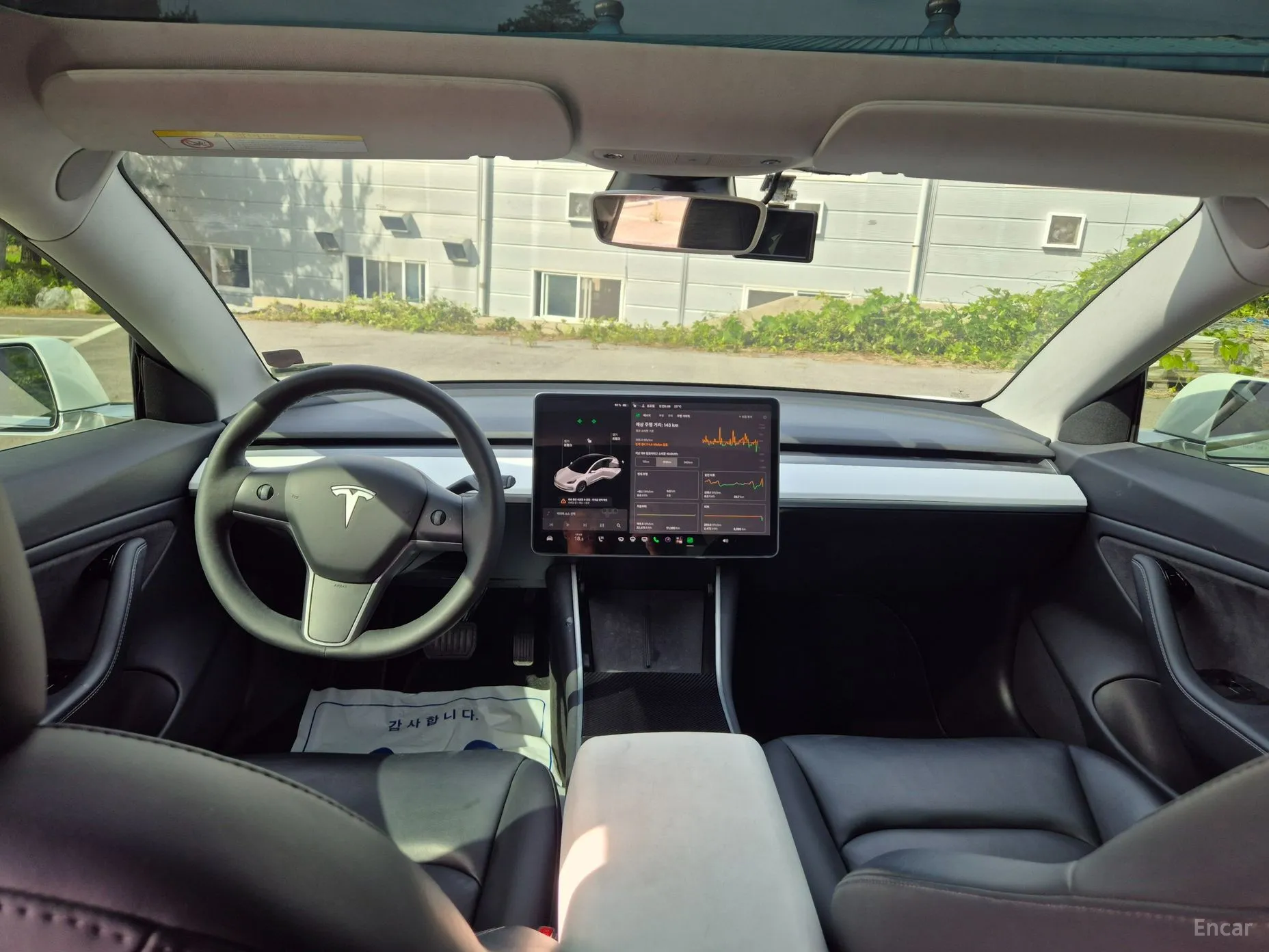Tesla Model 3 превью 7