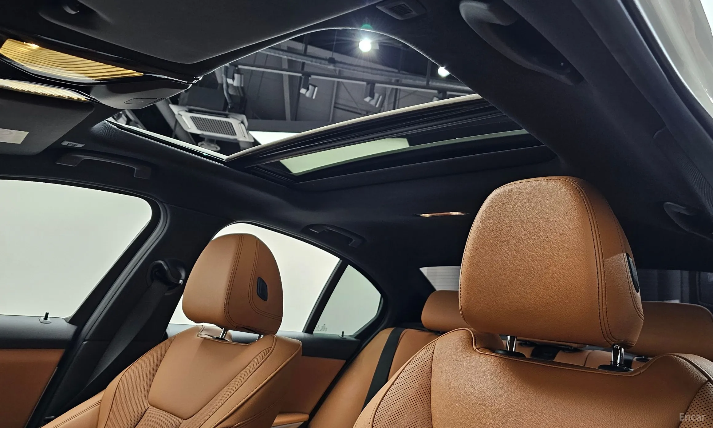 BMW 3 Series (G20) превью 18