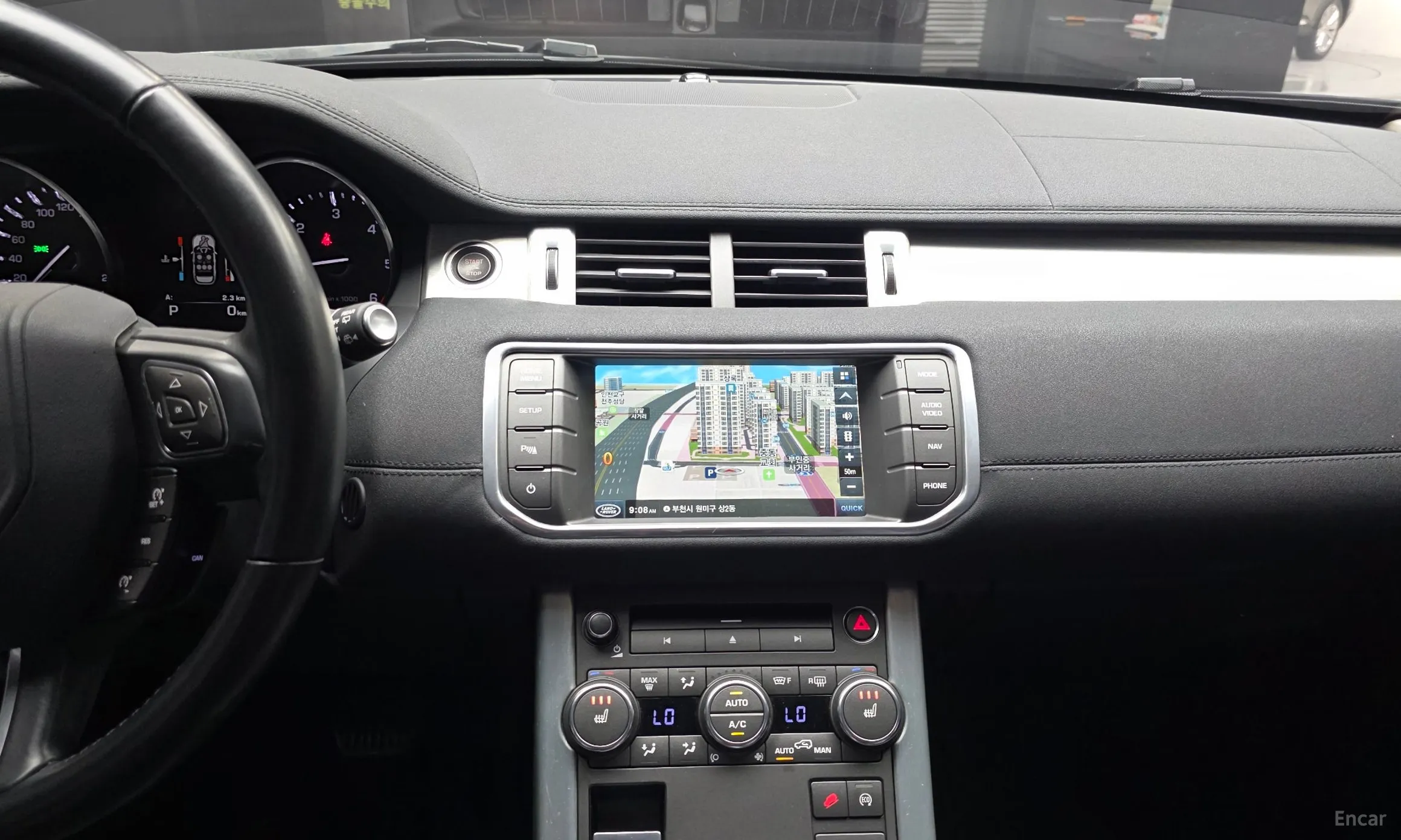 Land Rover Range Rover Evoque превью 13